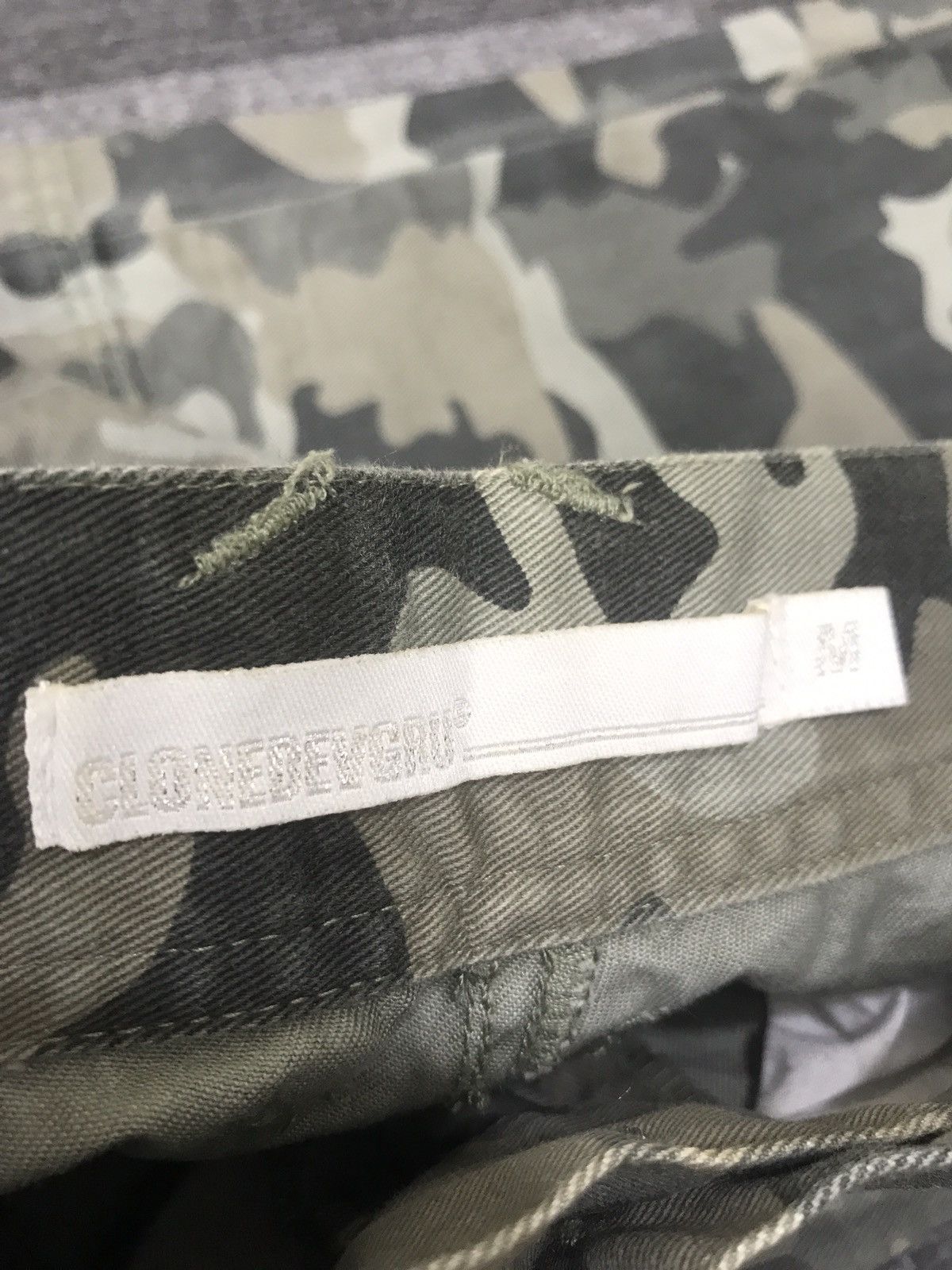Japanese Brand 💥FLARE💥CLONEDEVGRU Japan Designer Camo Cargo Pant F80 Size US 29 - 14 Thumbnail