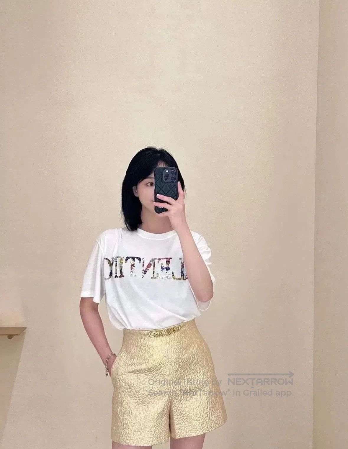 Valentino Valentino White Sequin Logo Short Sleeve T-shirt. Size US M / EU 48-50 / 2 - 1 Thumbnail