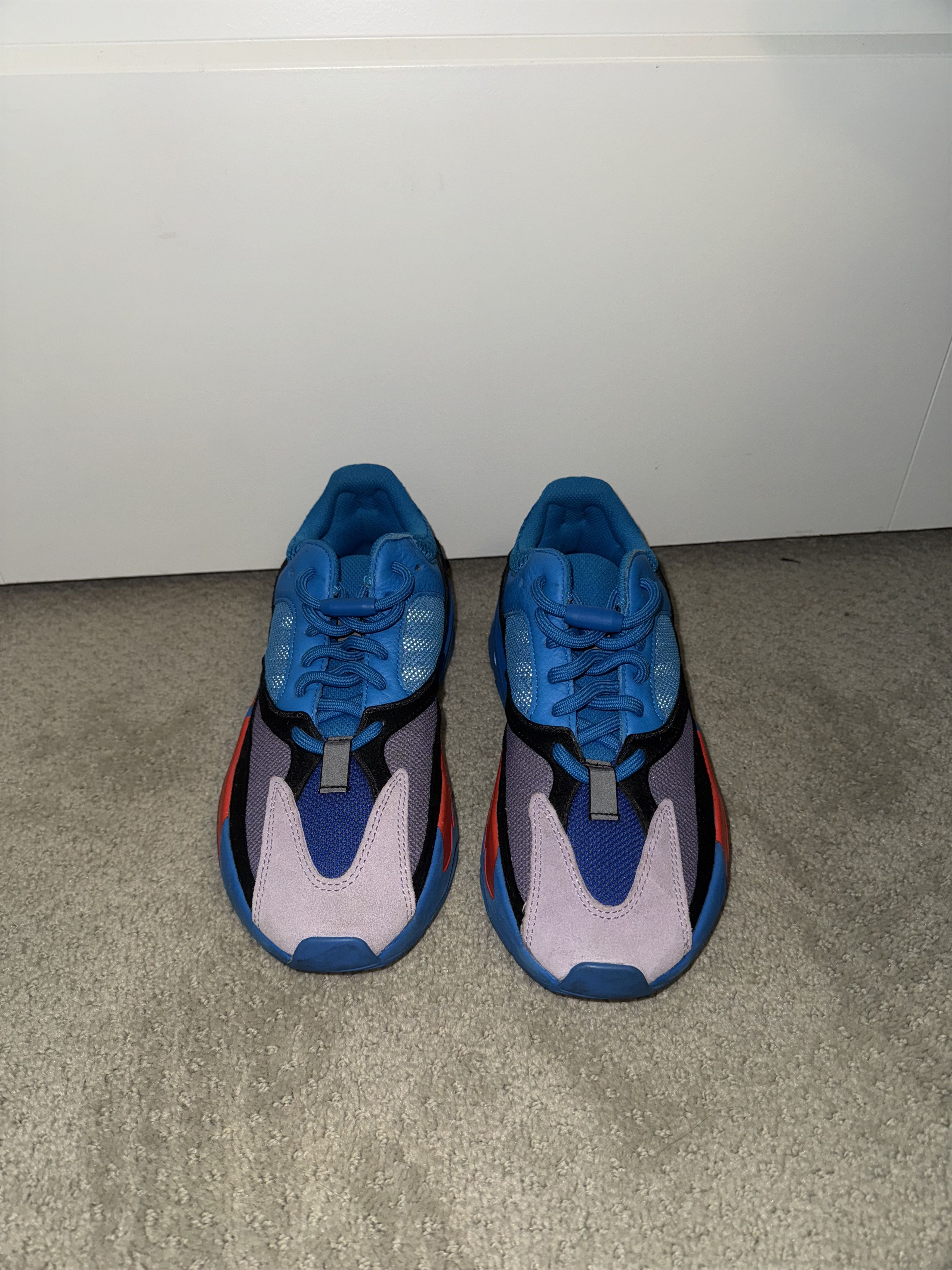 Yeezy Yeezy Boost 700 Size US 7 / EU 40 - 1 Thumbnail