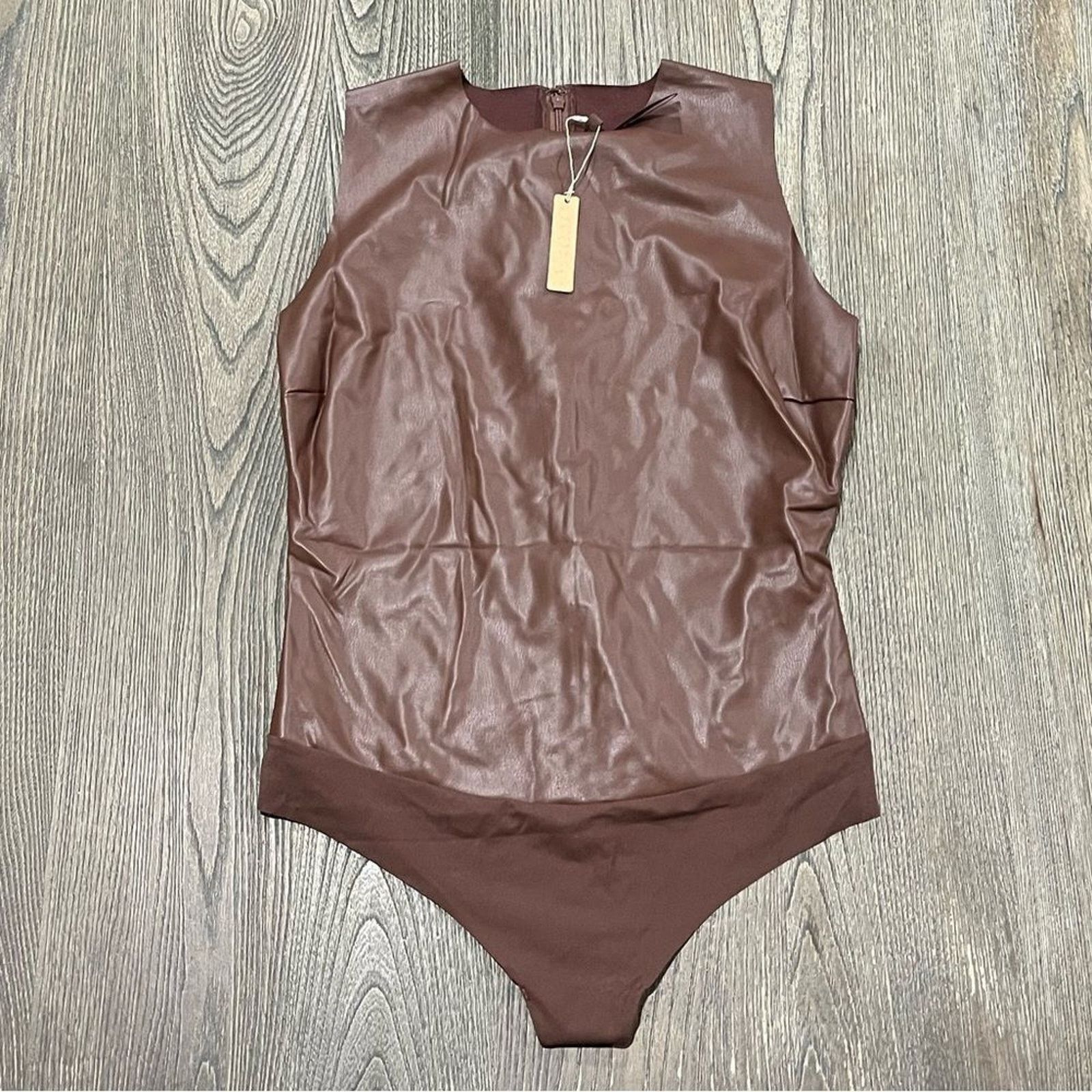 SKIMS NWT Skims Faux Leather Crew Neck Bodysuit Raw Cut Cocoa XL Size XL / US 12-14 / IT 48-50 - 1 Thumbnail