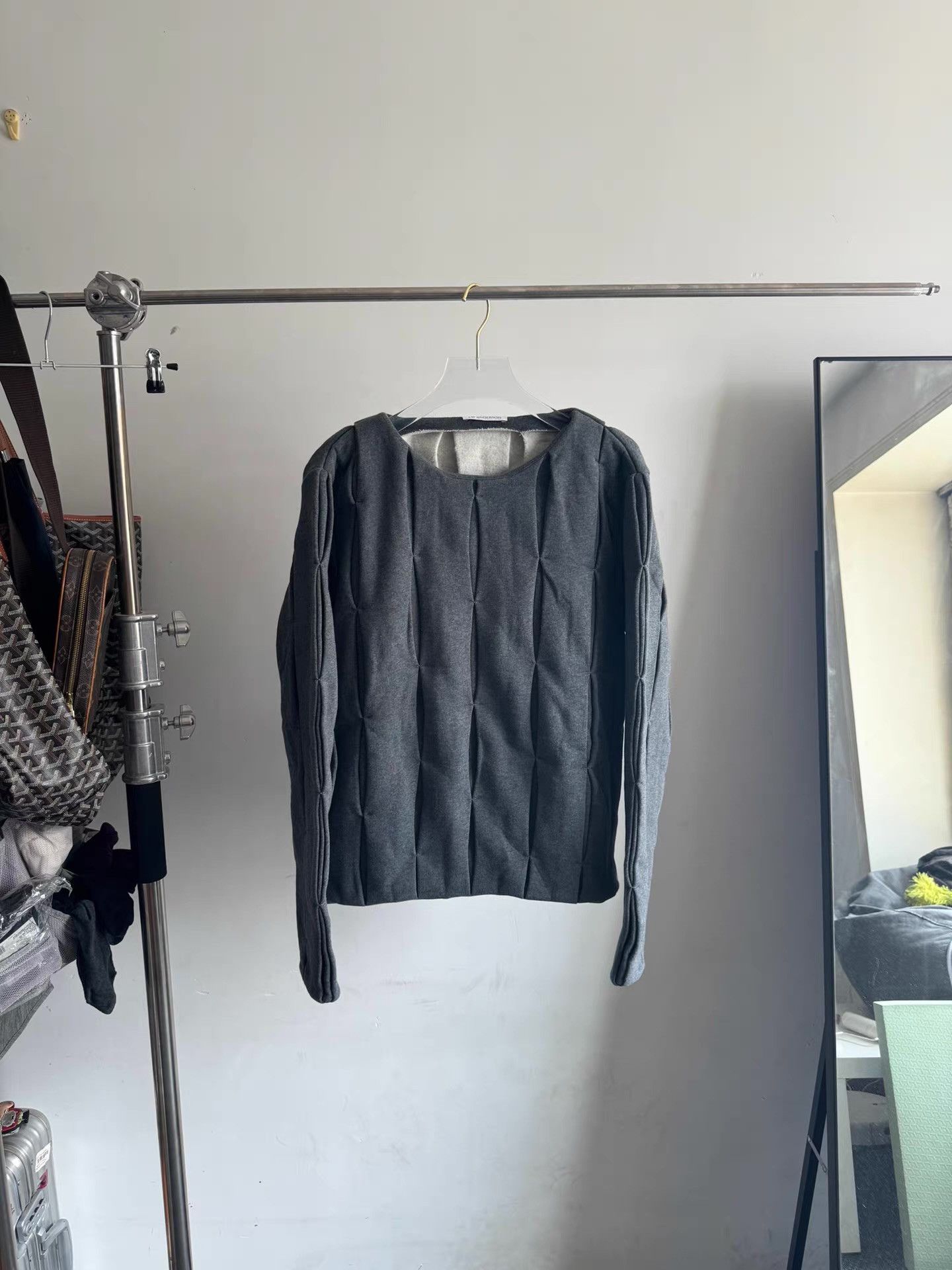 JW Anderson JW Anderson Grey Hoodie Q17 Size US L / EU 52-54 / 3 - 1 Thumbnail