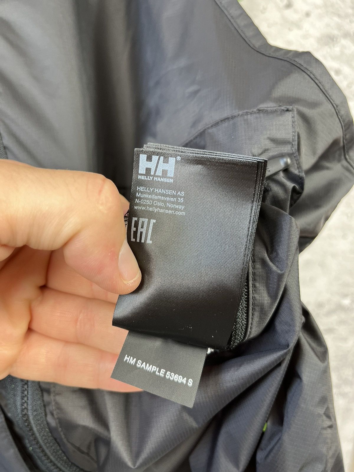 Helly Hansen Helly Hansen - reversible boxy tactical vest Size US L / EU 52-54 / 3 - 10 Thumbnail