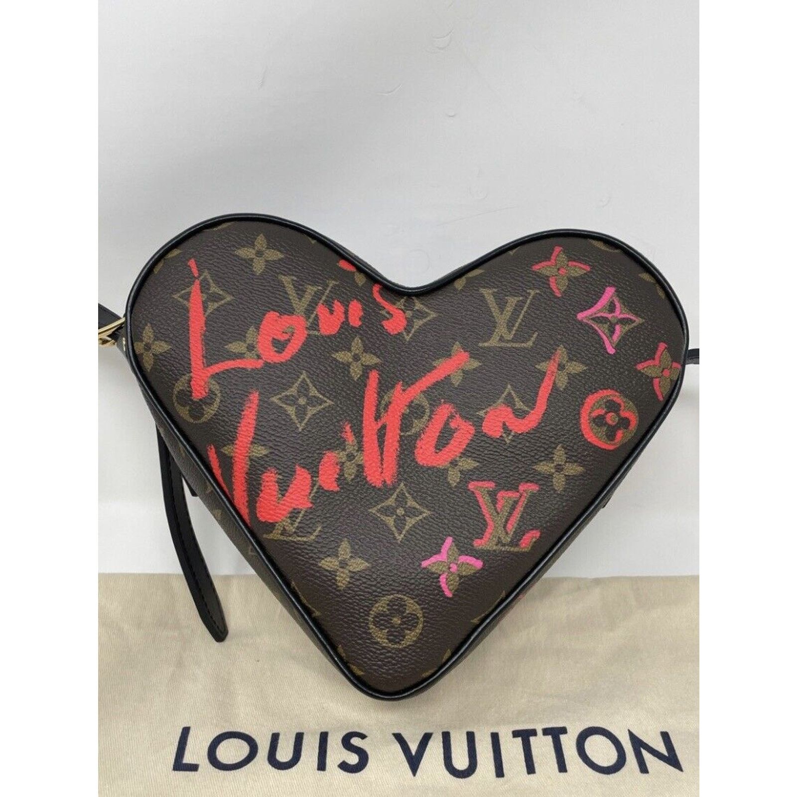 Louis Vuitton Louis Vuitton Sac Coeur Heart Bag 🦄 Monogram Fall in love Size ONE SIZE - 11 Thumbnail