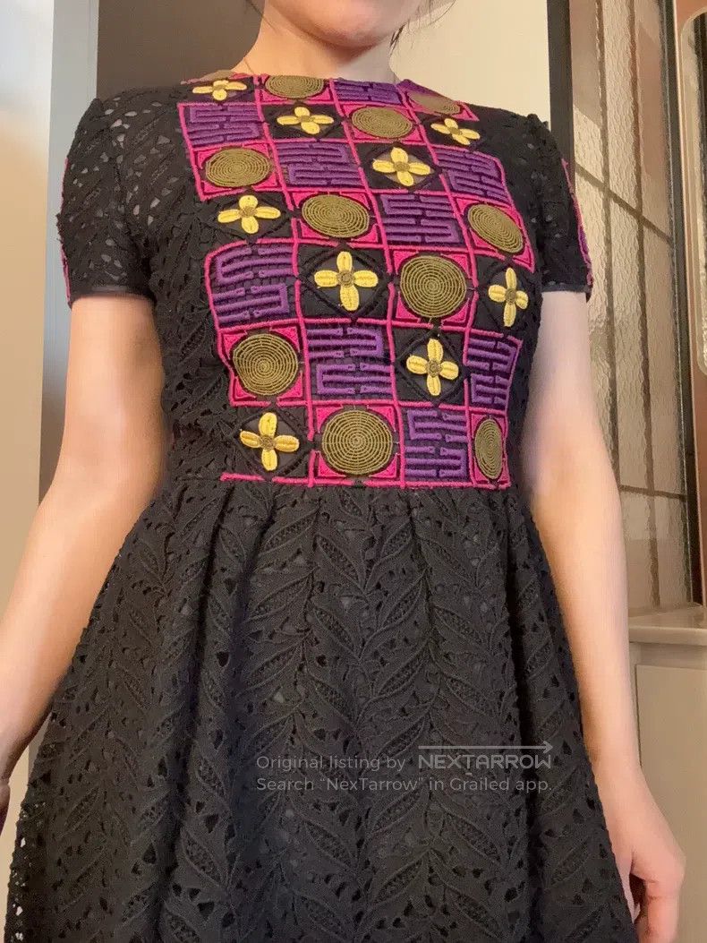 Valentino Valentino Lace crochet classic dress skirt Size S / US 4 / IT 40 - 4 Thumbnail