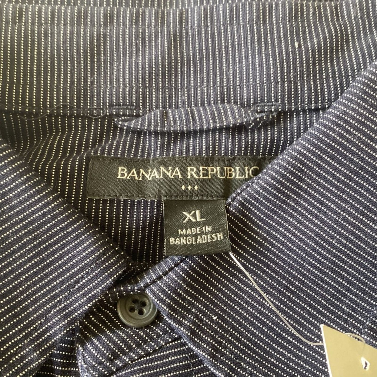 Banana Republic Banana Republic Button Down Size US XL / EU 56 / 4 - 3 Thumbnail