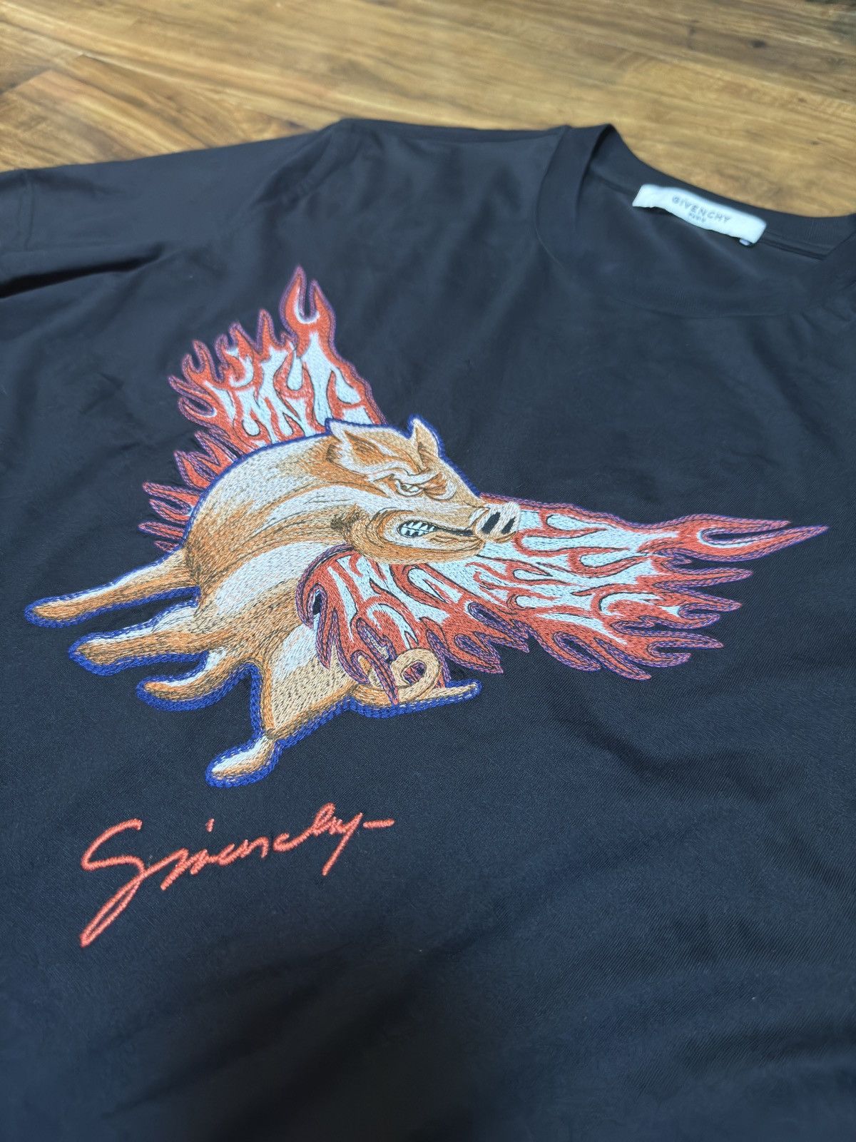 Givenchy Givenchy Flying Pig Capsule Collection Size US M / EU 48-50 / 2 - 3 Thumbnail