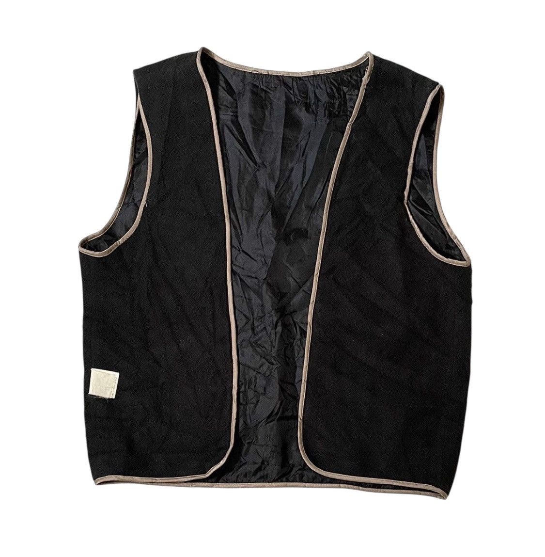 Yves Saint Laurent Vintage ysl embroidered logo vest Size US M / EU 48-50 / 2 - 2 Thumbnail