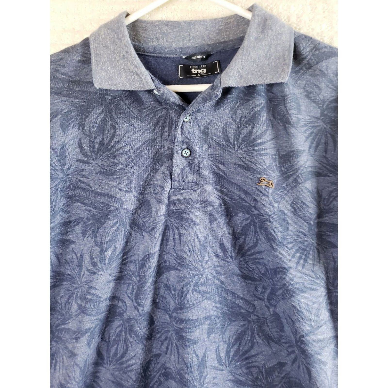 Vintage TNG THE NEXT GENERATION GOLF POLO SHIRT MENS L BLUE FOILAGE PATTERN SHORT SLEEVE Size US L / EU 52-54 / 3 - 4 Thumbnail