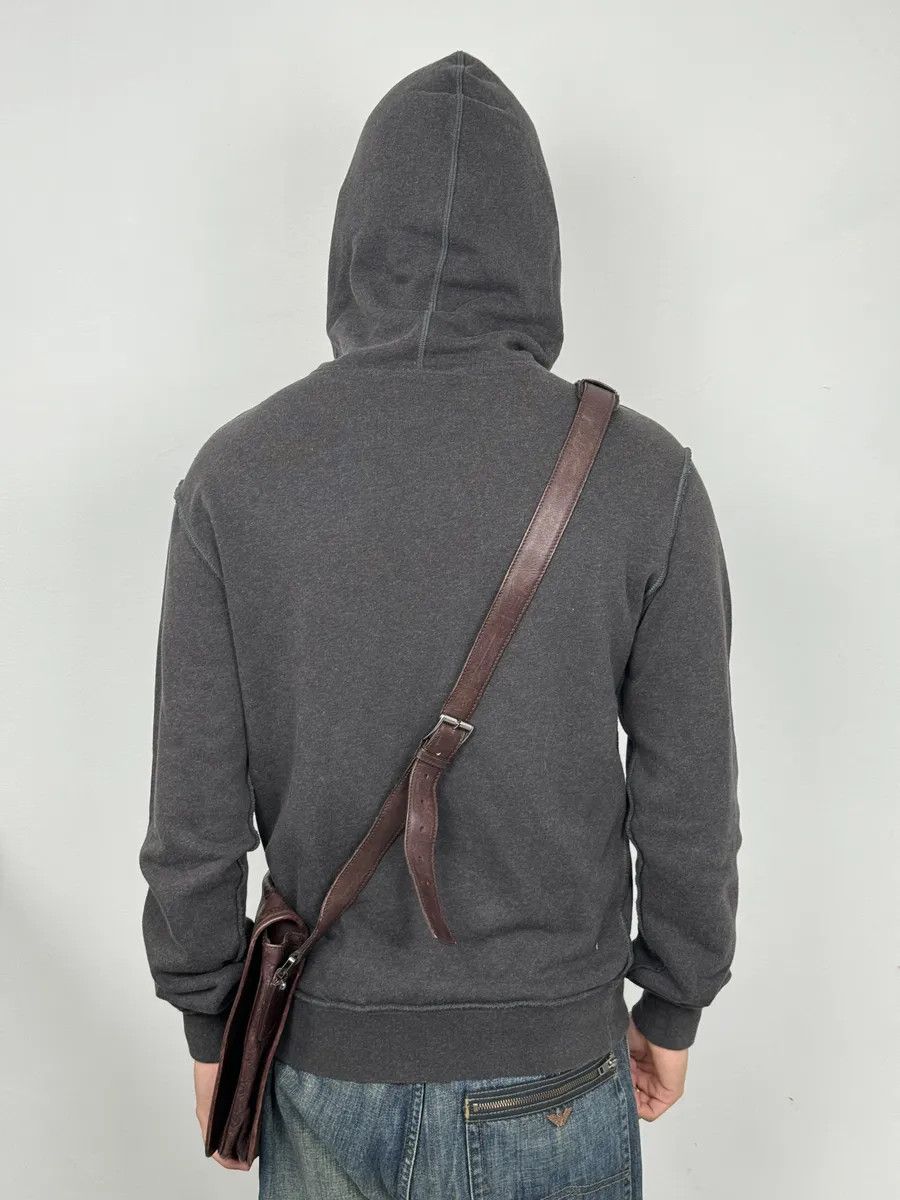 Gucci 2000s Gucci Monogramm G Brown Leather Shoulder Bag Size ONE SIZE - 4 Thumbnail