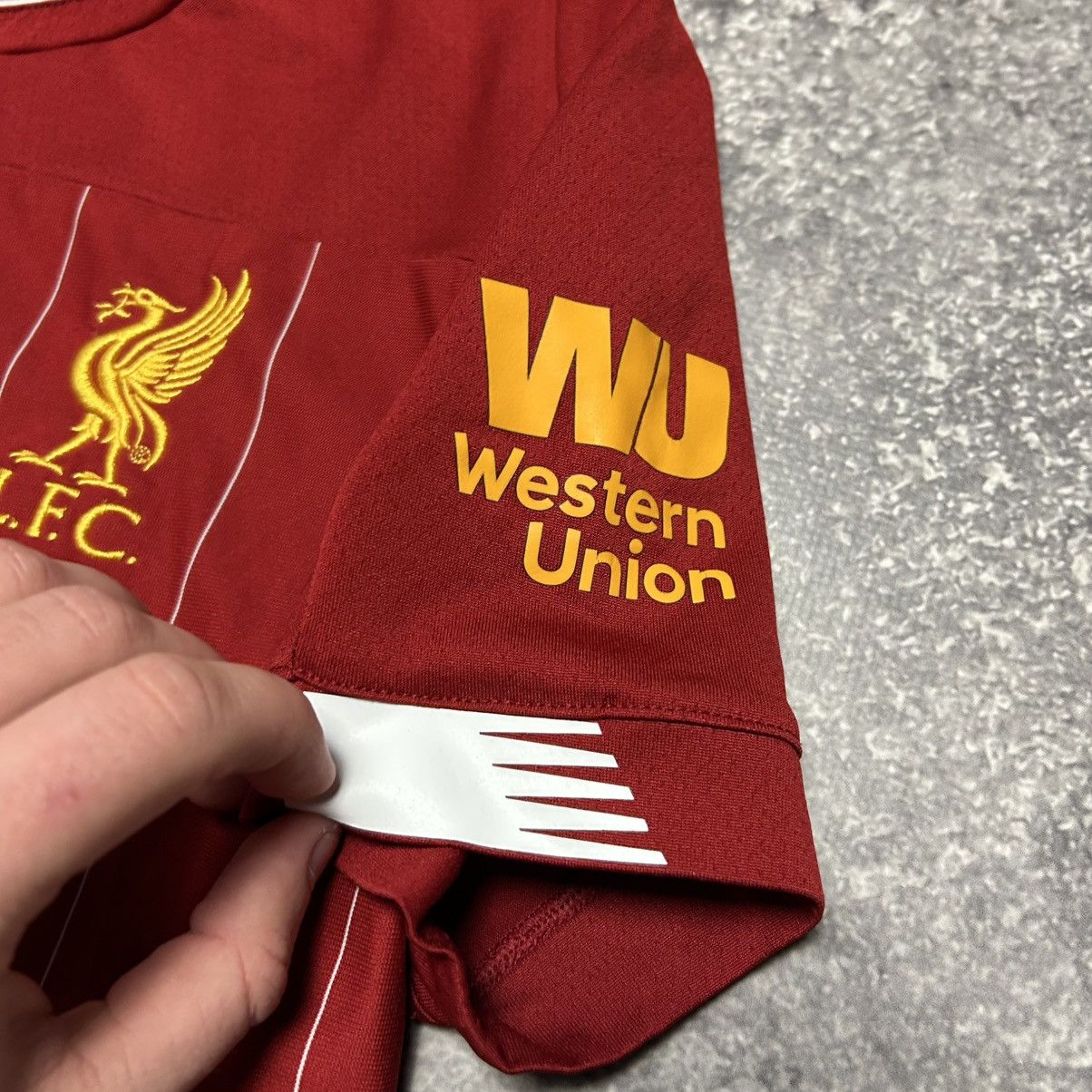 New Balance New Balance FC Liverpool 2019 home soccer jersey Size US S / EU 44-46 / 1 - 7 Thumbnail