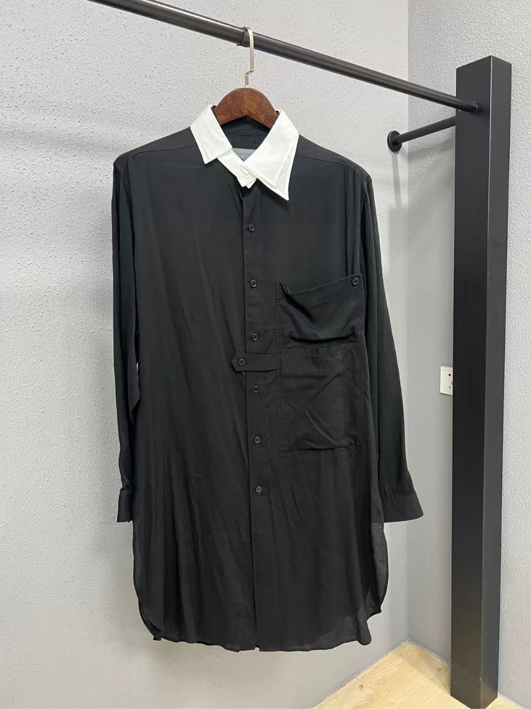 Yohji Yamamoto Yohji Yamamoto Black White Collar Shirt Size US M / EU 48-50 / 2 - 1 Thumbnail
