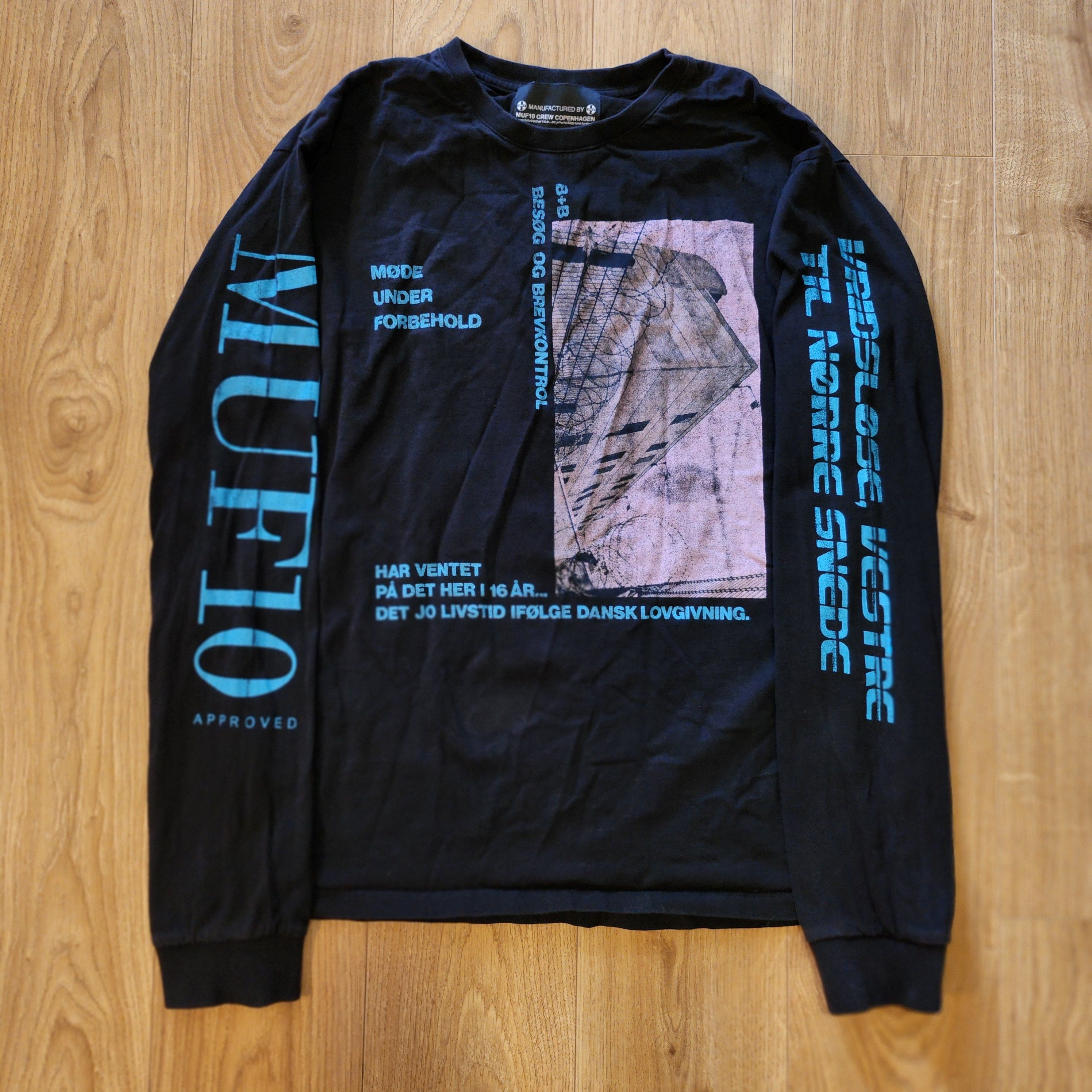 Designer MUF10 rare Longsleeve Size US L / EU 52-54 / 3 - 1 Thumbnail