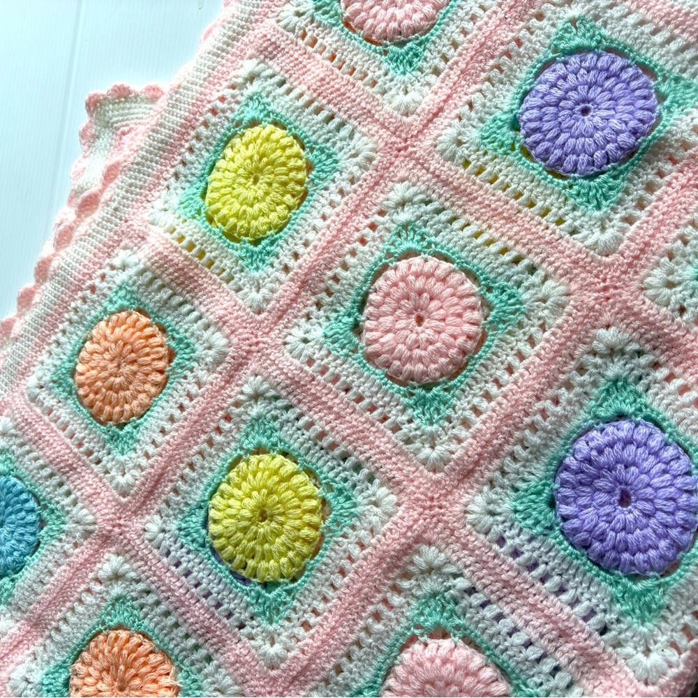 Designer Handmade Crochet Pastel Baby Blanket Size ONE SIZE - 2 Thumbnail