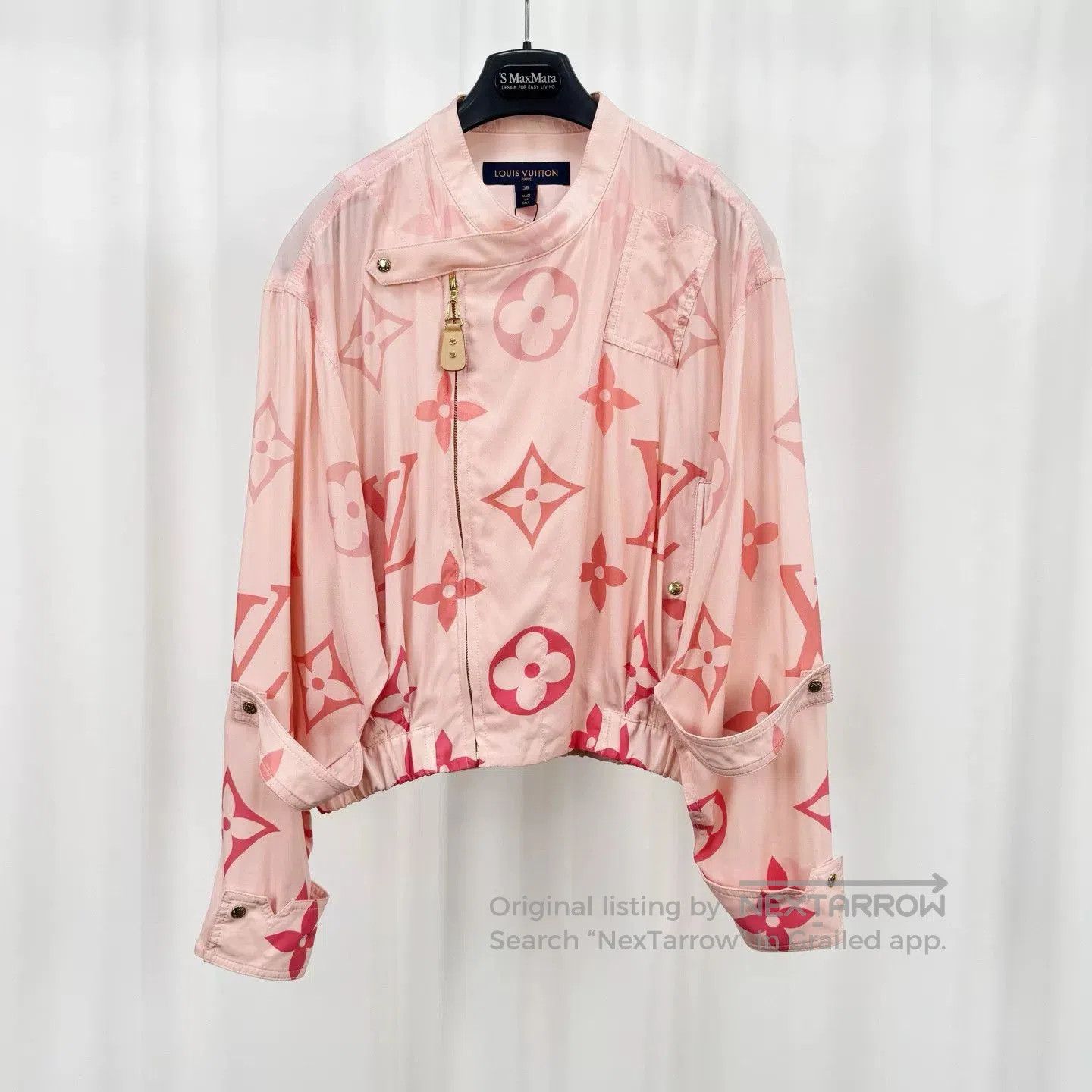 Louis Vuitton Louis Vuitton Monogram Silk Jacket. Size M / US 6-8 / IT 42-44 - 1 Thumbnail