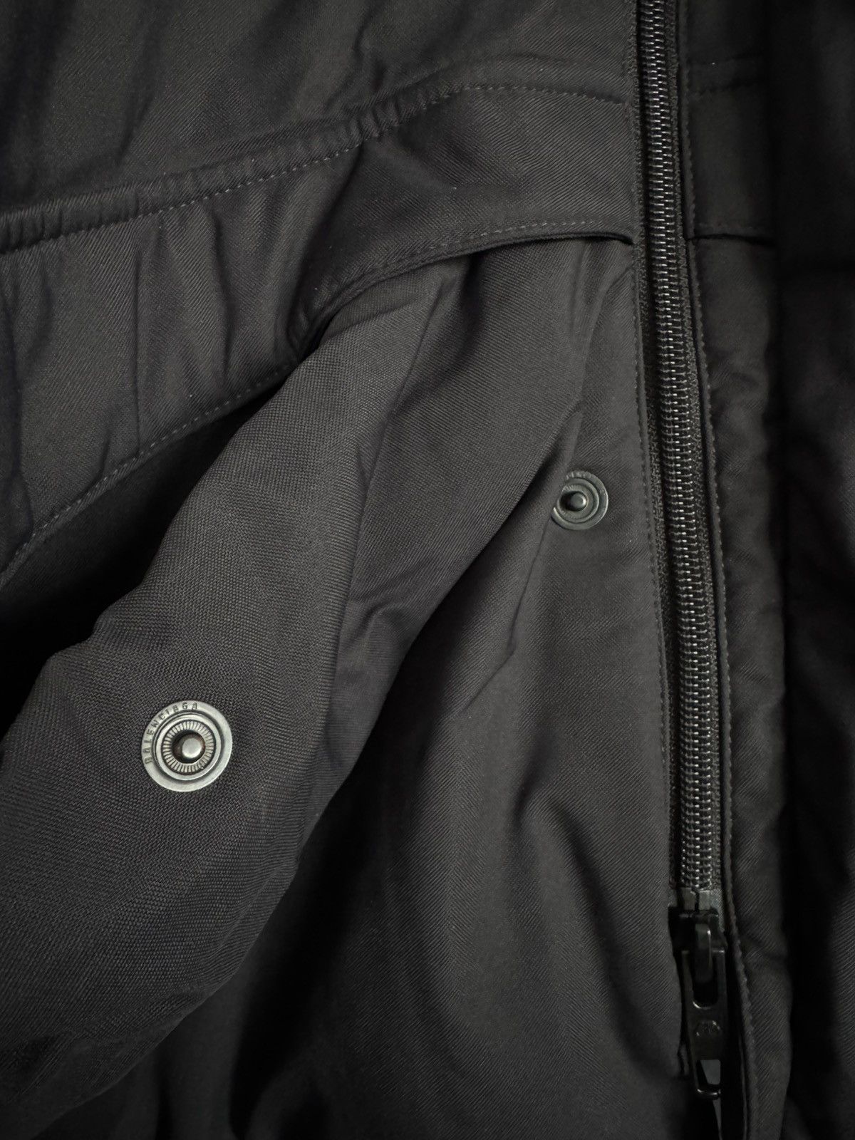 Balenciaga Balenciaga C Shape Parka Size US XS / EU 42 / 0 - 3 Thumbnail