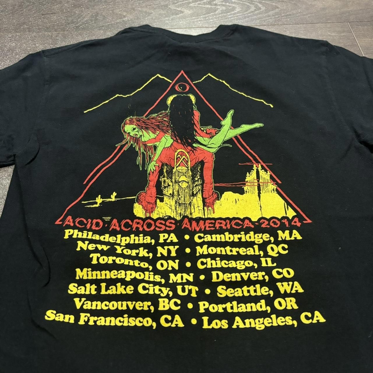 Gildan vintage uncle acid acid across America tour t shirt 2014 S Size US S / EU 44-46 / 1 - 4 Thumbnail