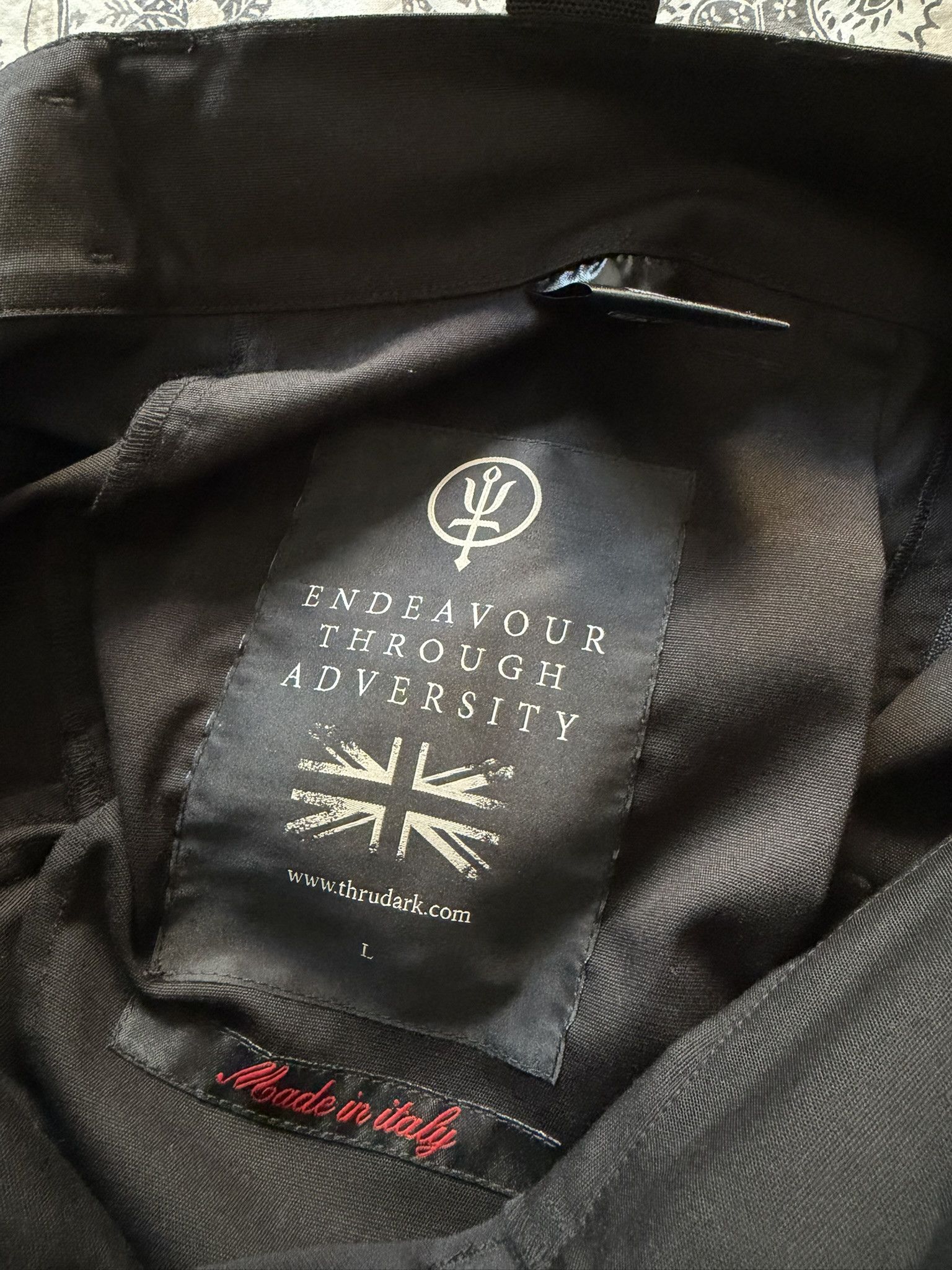 Other ThruDark L Charge Shorts Size US 35 - 3 Thumbnail