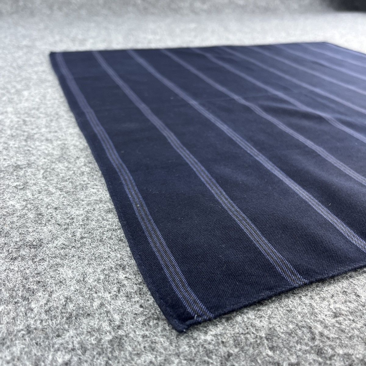 Burberry Burberry Handkerchief / Bandana / Neckerchief B111 Size ONE SIZE - 8 Thumbnail