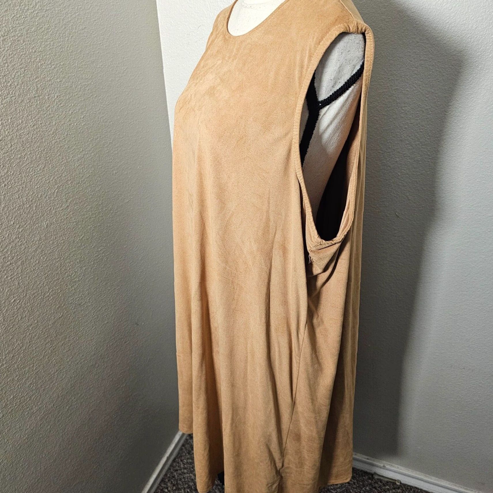 Camel VINTAGE Tiana B Women's Plus Size 3X A-Line Faux Suede Dress Sleeveless Fall Casual Size XXL / US 16-18 / IT 52-54 - 2 Thumbnail