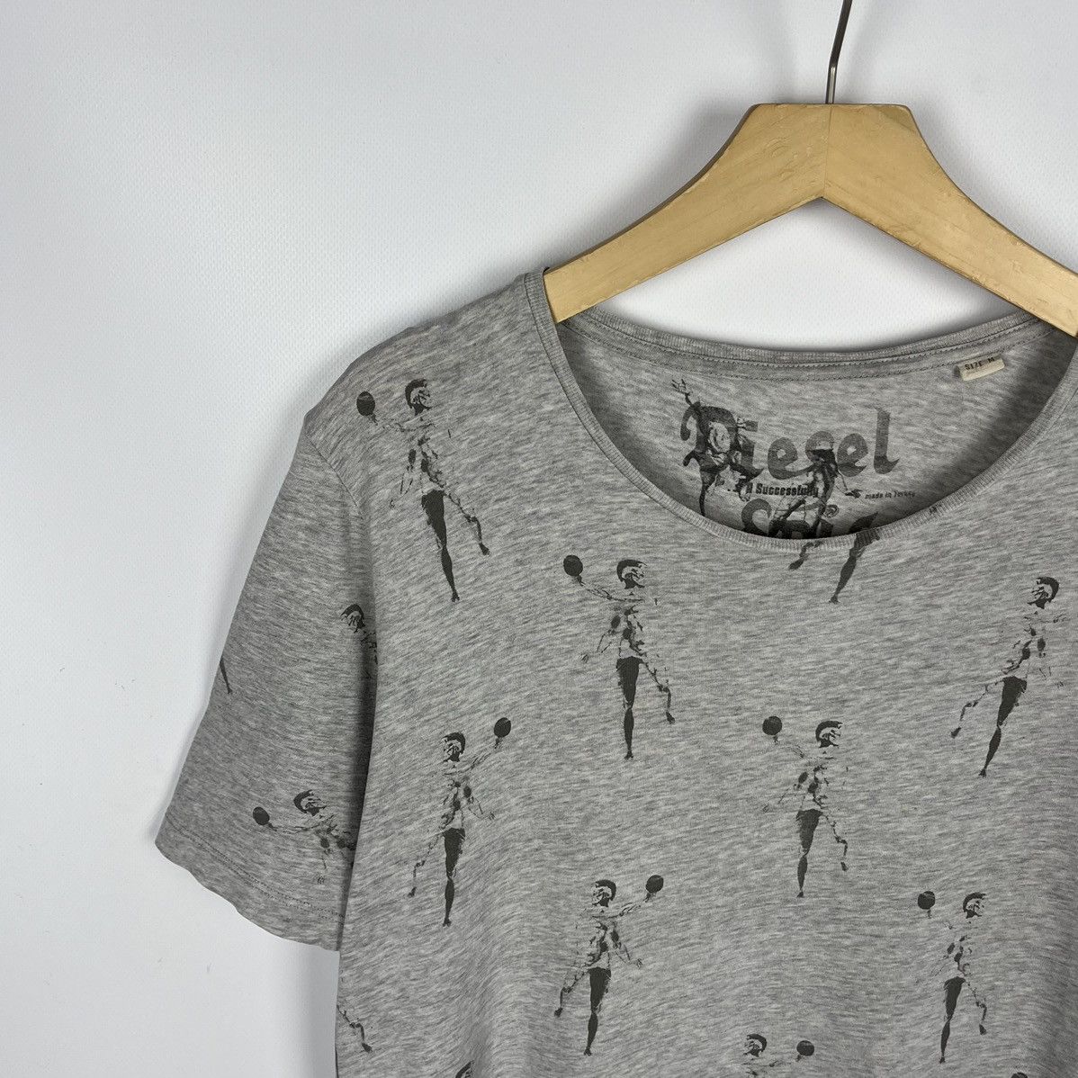 Diesel Vintage Diesel multilogo y2k tee 90’s Size US M / EU 48-50 / 2 - 5 Thumbnail