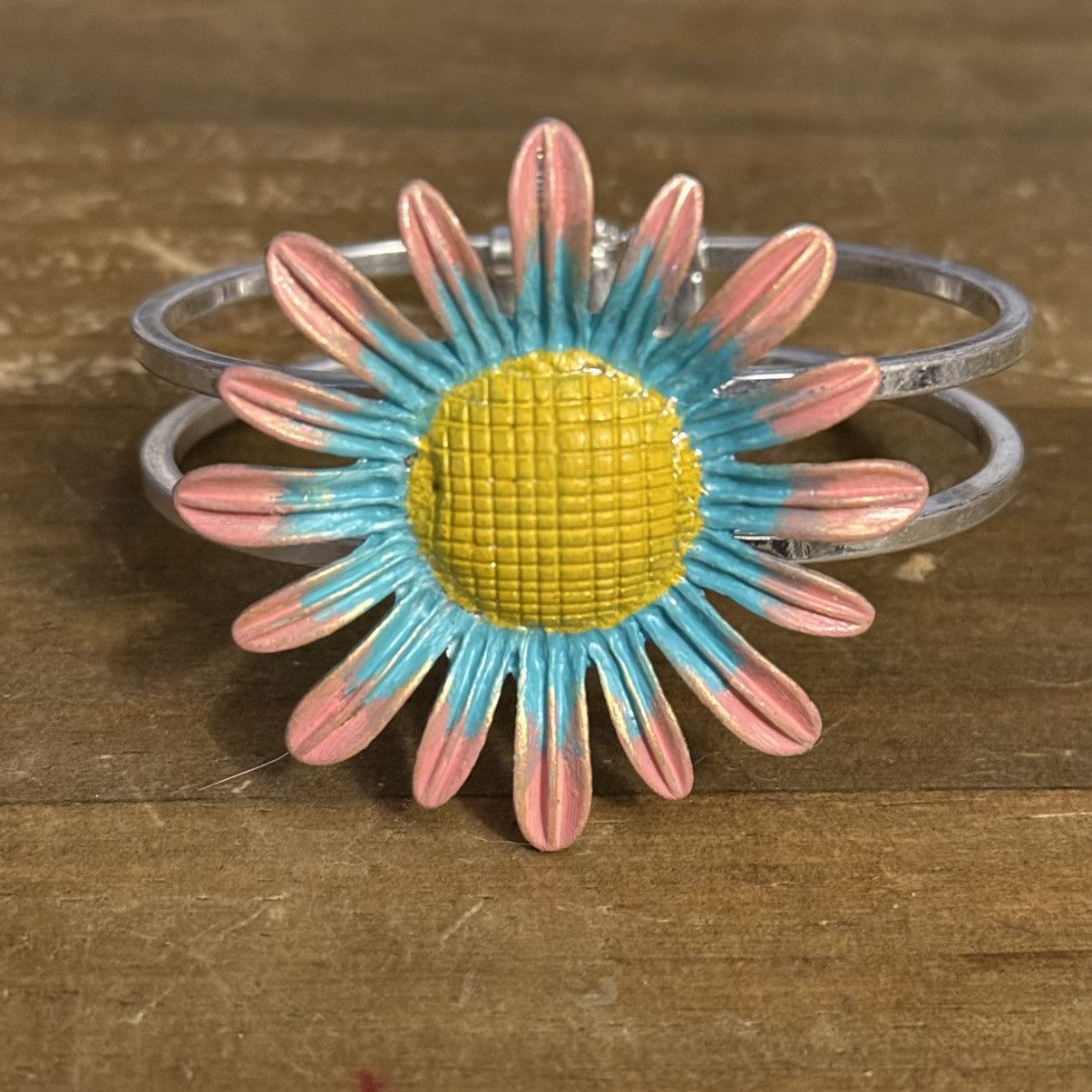 Other Silver tone floral multicolor sunflower bracelet set Size ONE SIZE - 5 Thumbnail