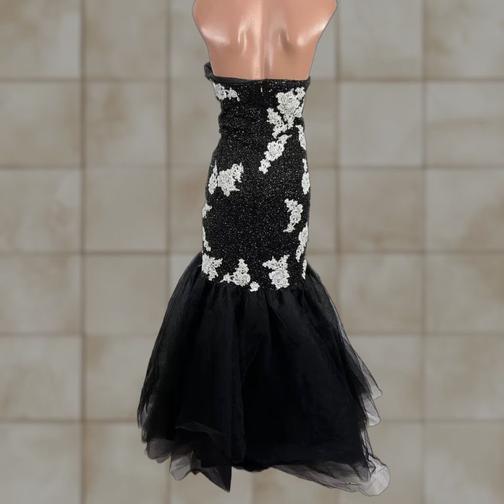 Jovani Dress Prom Evening Formal Strapless Beaded Sequin Lace Tulle White  Black