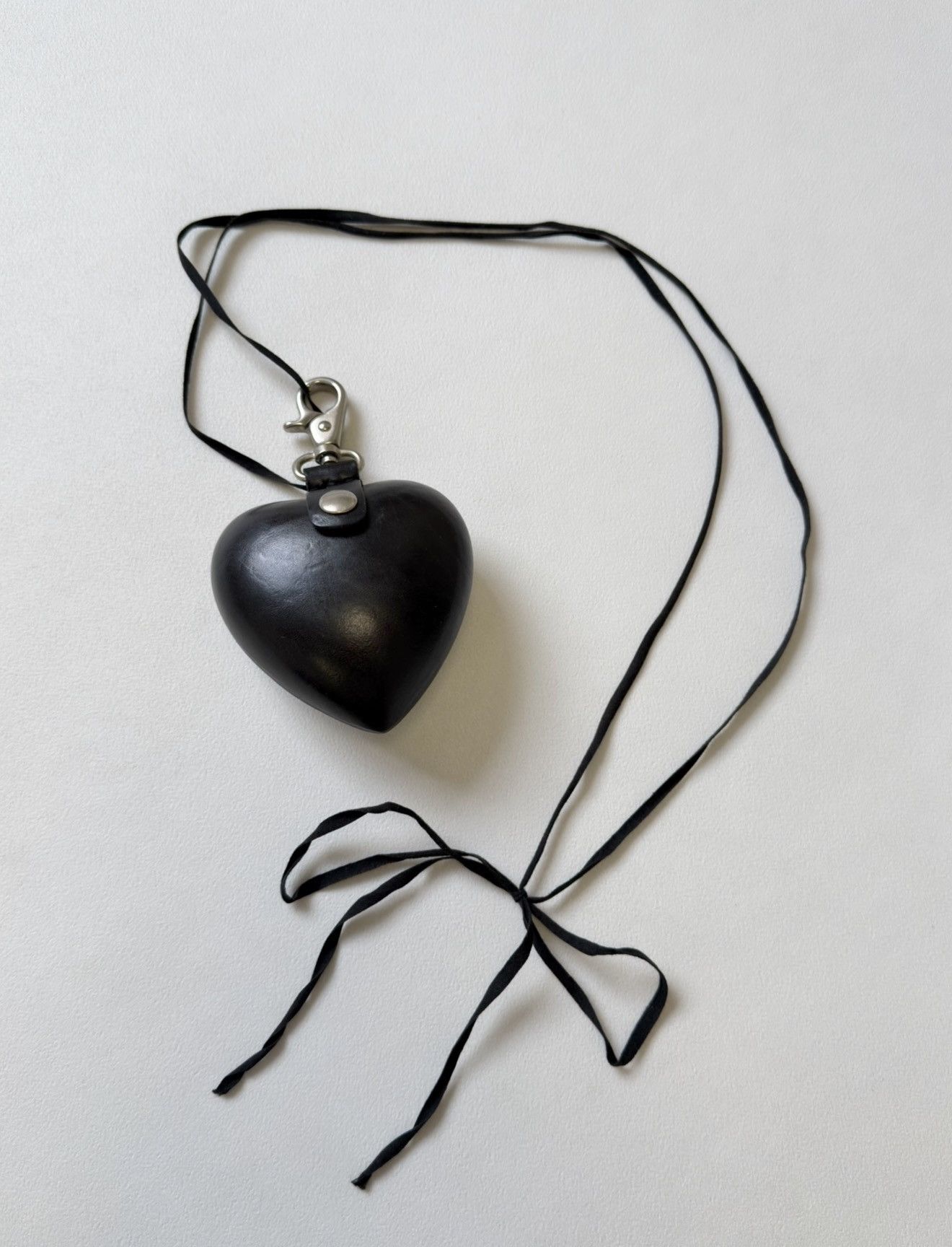 Ann Demeulemeester Black Leather Heart Shaped Locket Necklace Size ONE SIZE - 3 Thumbnail