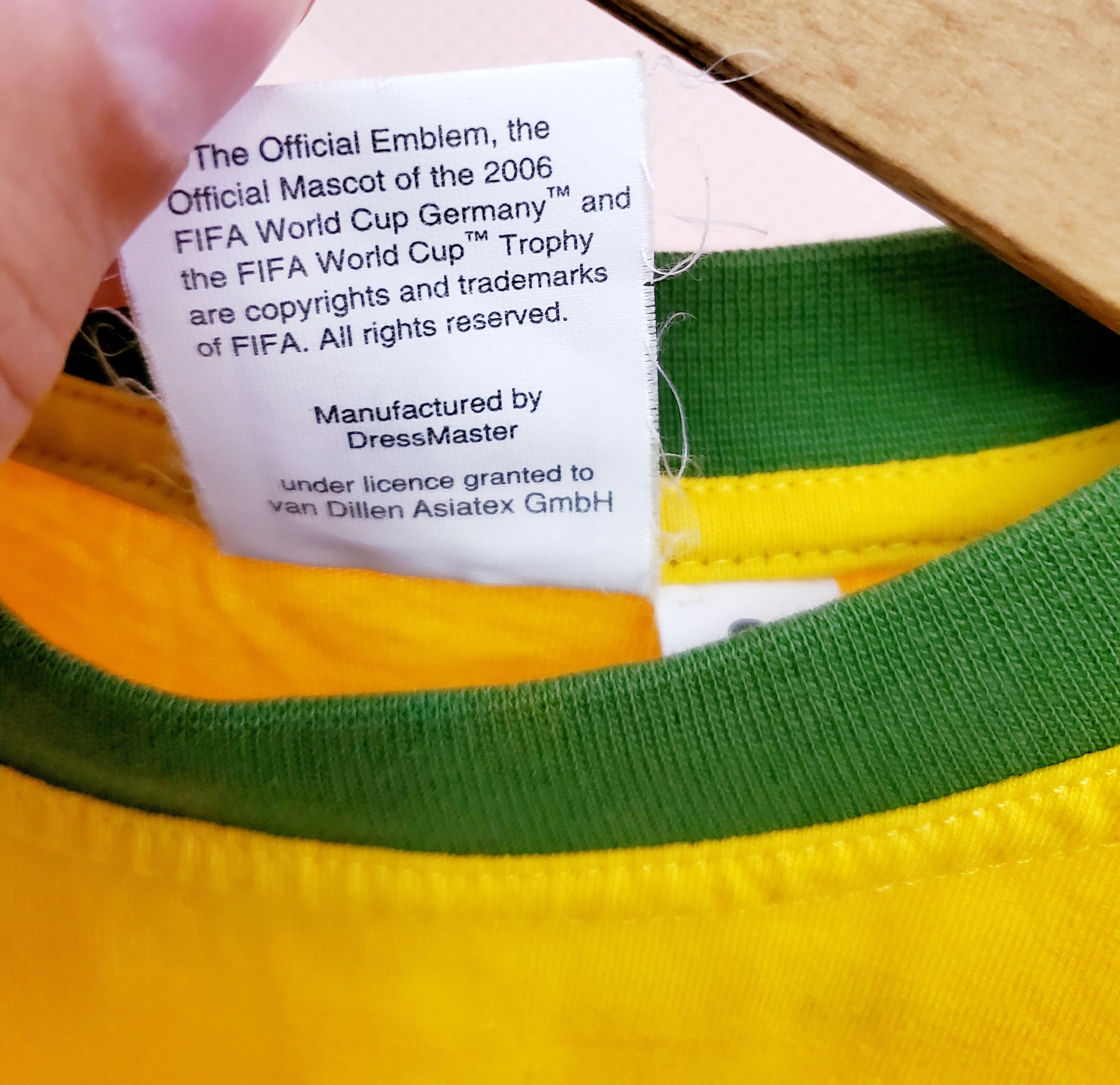 UEFA Vintage BRASIL Soccer Football Pele Ronaldo shirt new condit Size US M / EU 48-50 / 2 - 4 Thumbnail