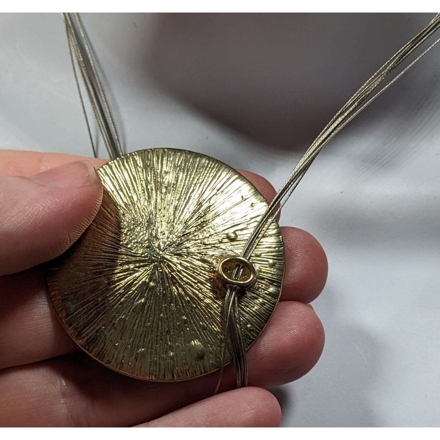 Other Caracol Leaf Embossed Gold Tone Pendant Necklace Size ONE SIZE - 6 Thumbnail