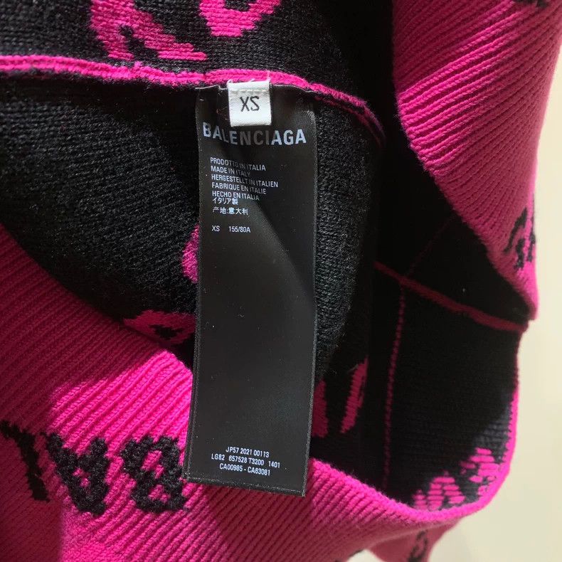 Balenciaga Balenciaga Fuchsia Full Print Knit Sweater Size US XS / EU 42 / 0 - 8 Thumbnail