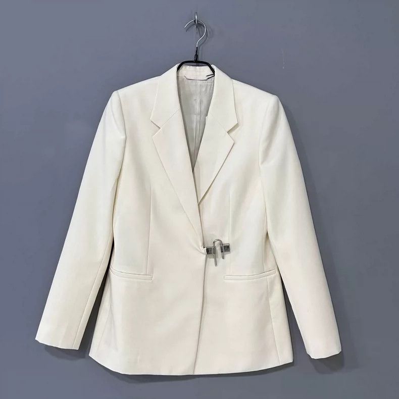 Givenchy Givenchy Size38 Classic lock buckle suit Size US M / EU 48-50 / 2 - 2 Thumbnail