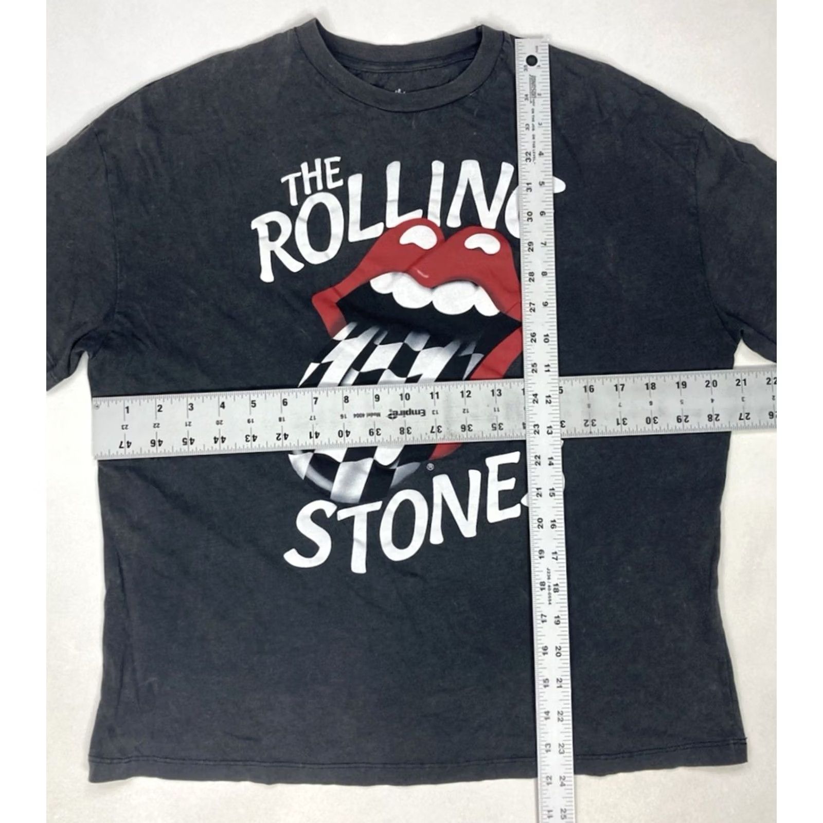 Vintage VINTAGE The Rolling Stones Graphic T-shirt Women Small Black Wash Short Sleeve Music Size S / US 4 / IT 40 - 5 Thumbnail