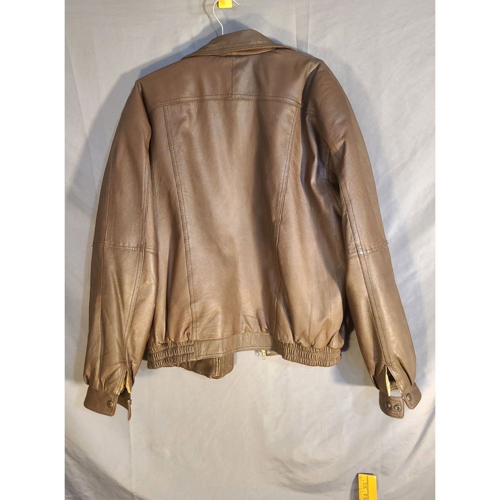 Vintage VINTAGE Life Members North American Hunting Club Leather Bomber Jacket Brown Large L Mens Regular Jacket Size US L / EU 52-54 / 3 - 4 Thumbnail