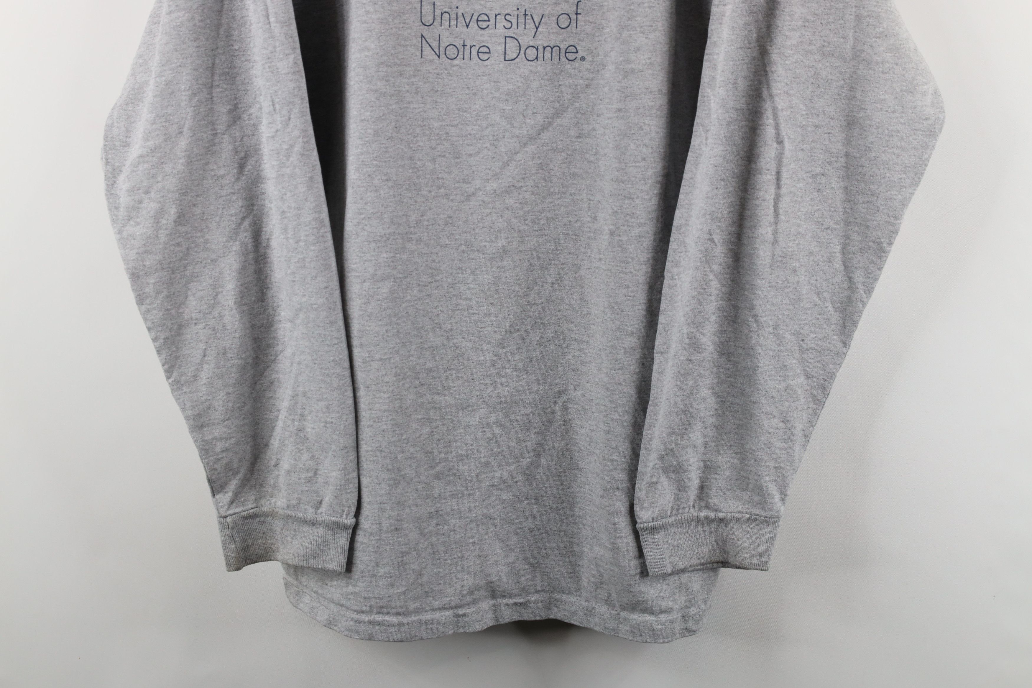 Vintage Vintage 90s University of Notre Dame Long Sleeve T-Shirt USA Size US L / EU 52-54 / 3 - 3 Thumbnail