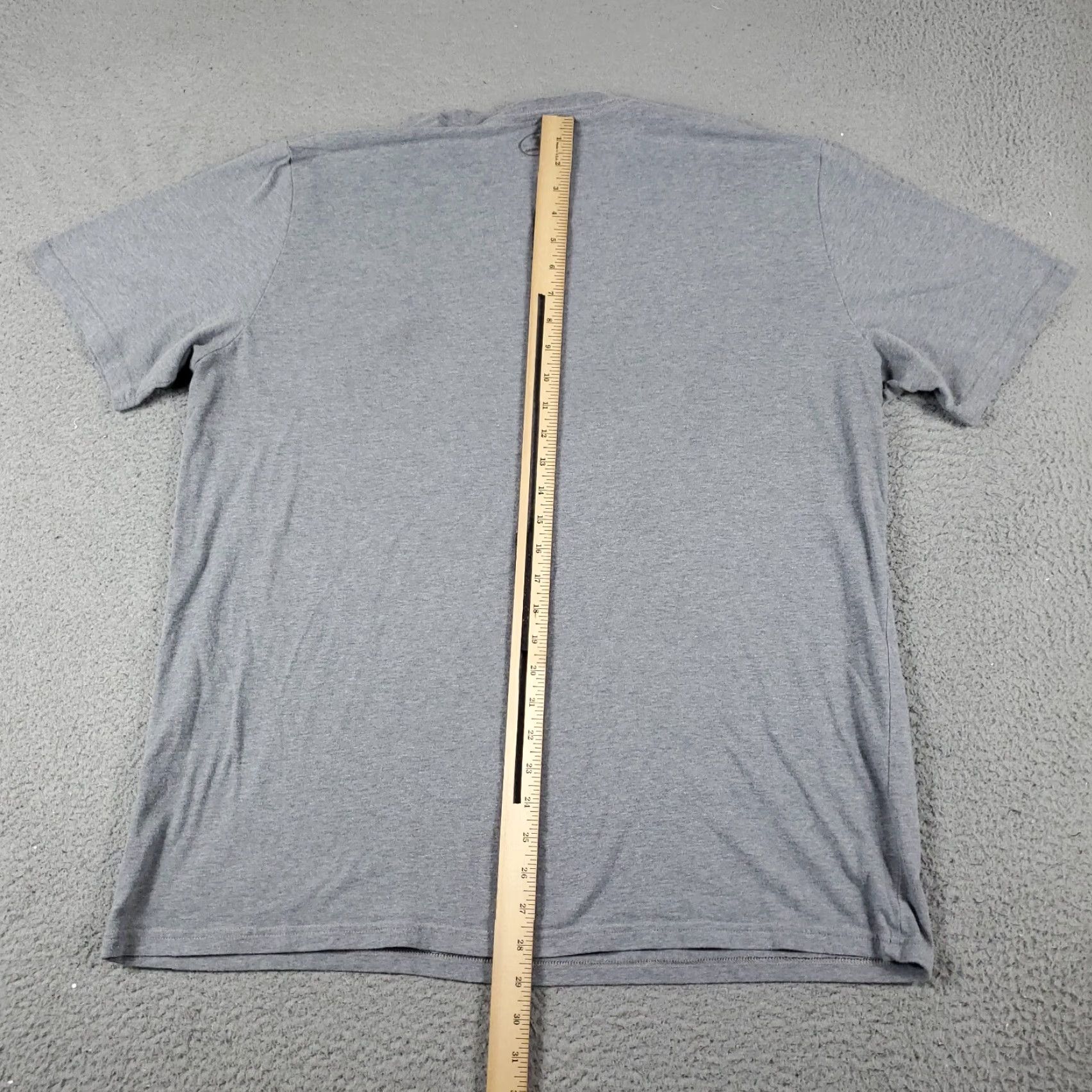 Under Armour Under Armour T Shirt Mens XL Gray Active Workout Gym Short Sleeve Regular Breathable Logo Sports Modern Shirts Mens Size US XL / EU 56 / 4 - 7 Thumbnail