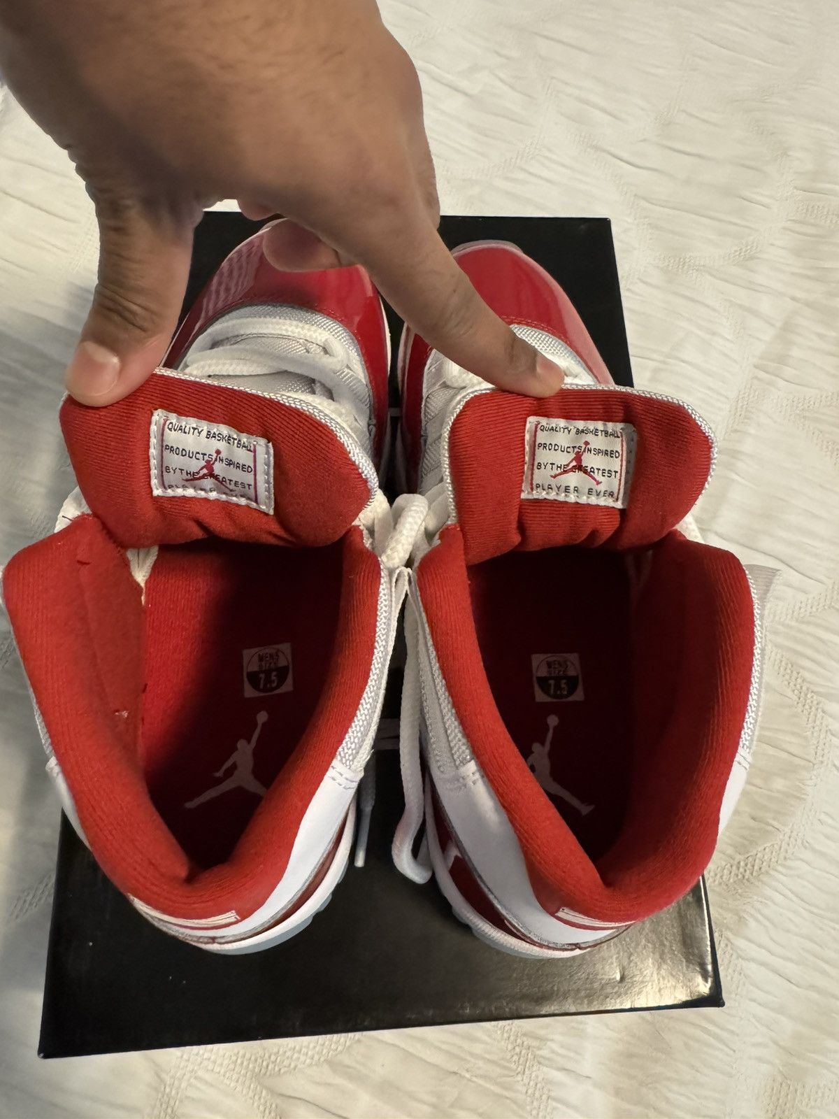 Jordan Brand Jordan 11 “Cherry” Size US 7.5 / EU 40-41 - 5 Thumbnail