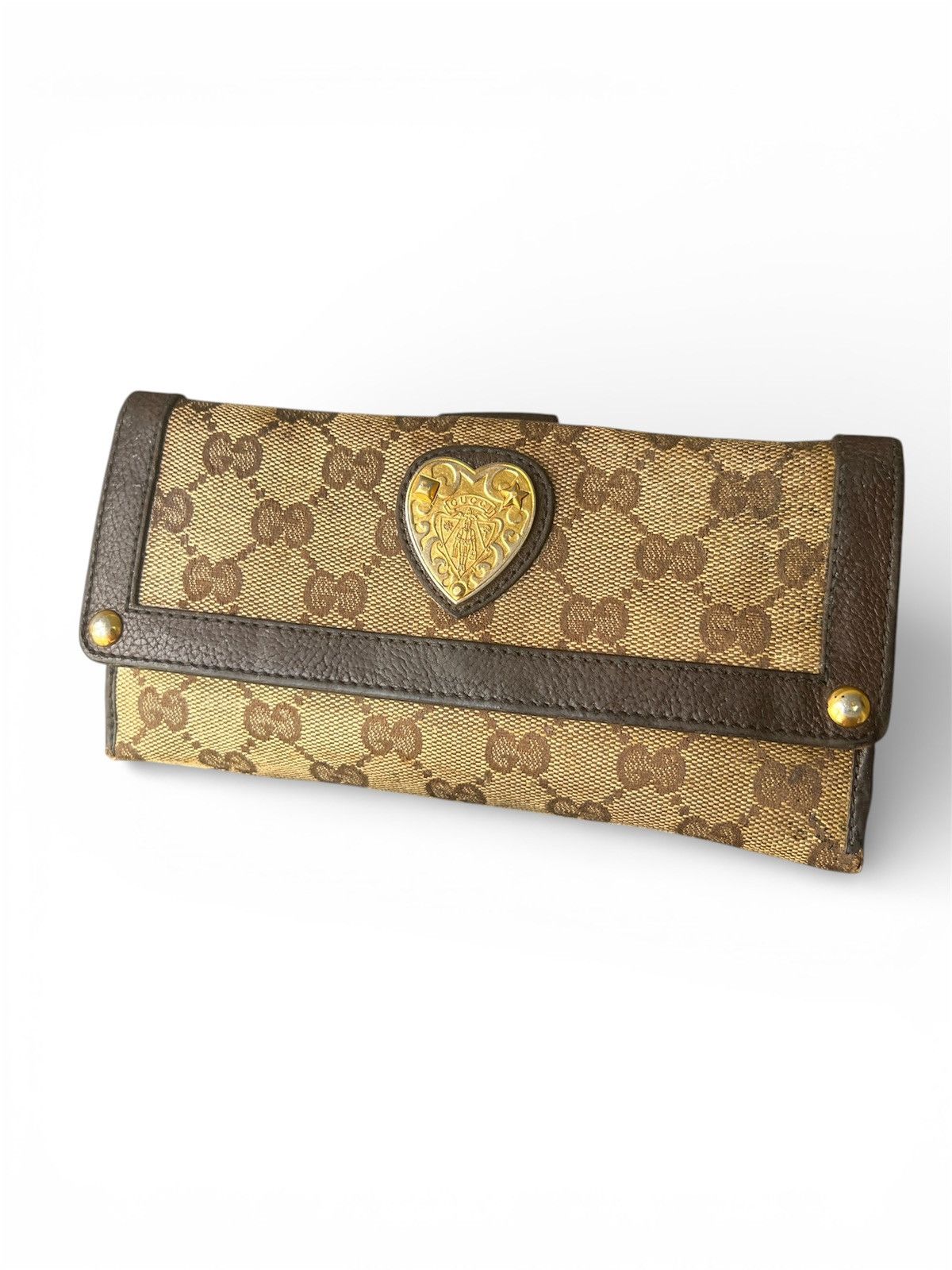 Gucci Authentic Gucci Wallet Heart Crest x Vintage Gucci Size ONE SIZE - 1 Thumbnail