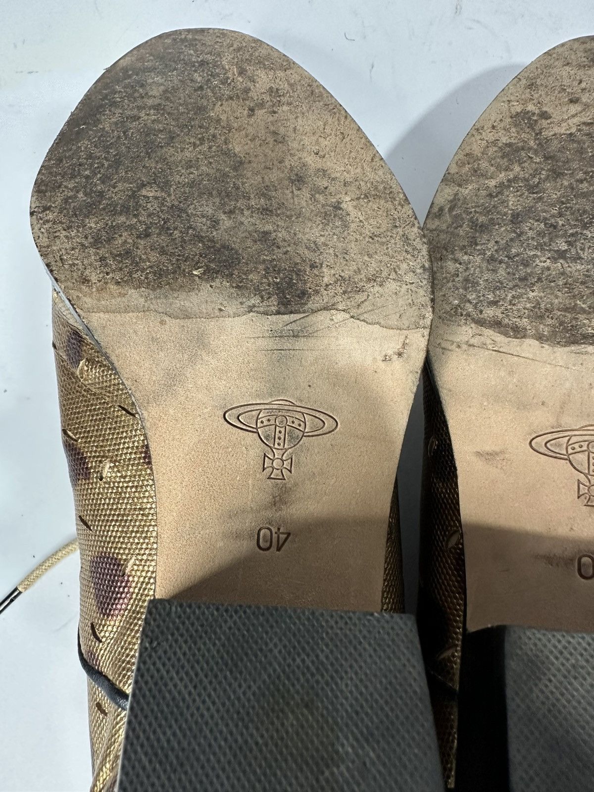 Vivienne Westwood Vivienne Westwood Block Heel Oxford Leather Printed Loafer. Size US 10 / IT 40 - 8 Thumbnail