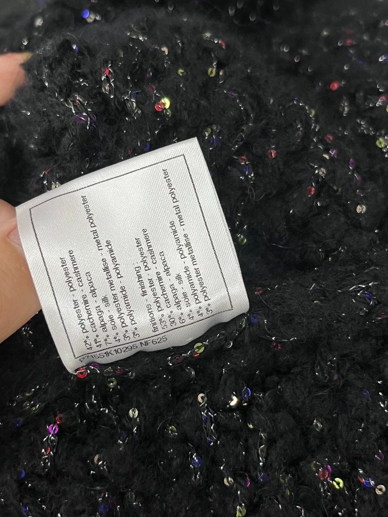 Chanel Chanel 21k colorful candy sequin medium-sleeved round-neck Size XS / US 0-2 / IT 36-38 - 7 Thumbnail