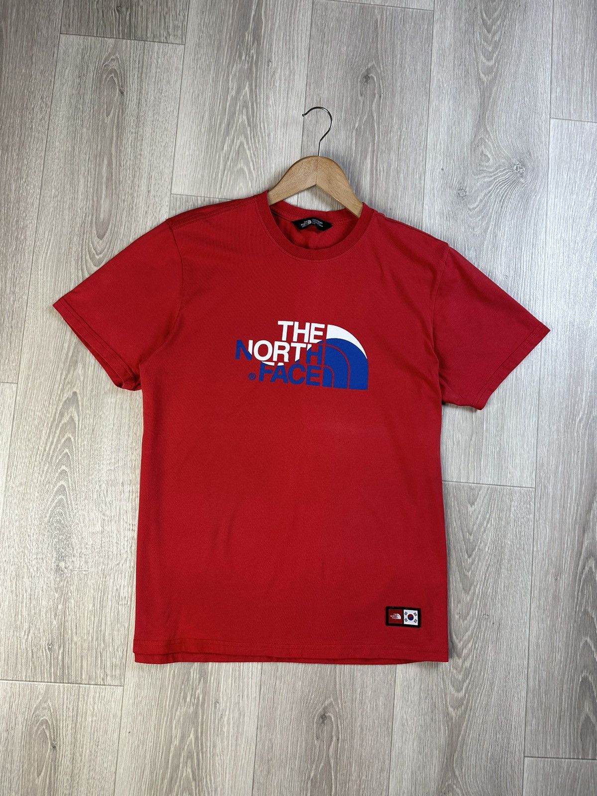 The North Face The North Face South Korea T-Shirt Size L Size US L / EU 52-54 / 3 - 3 Thumbnail