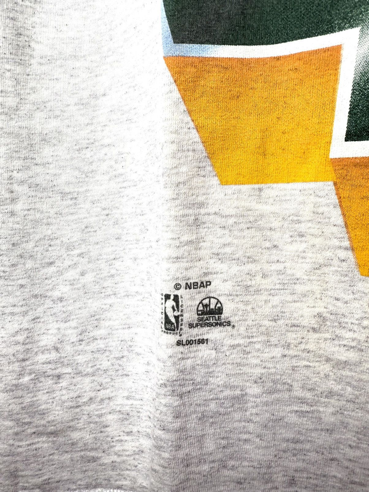 NBA Rare! Vintage 1990’s Sonics Seattle Supersonic NBA T Shirt Size US L / EU 52-54 / 3 - 4 Thumbnail