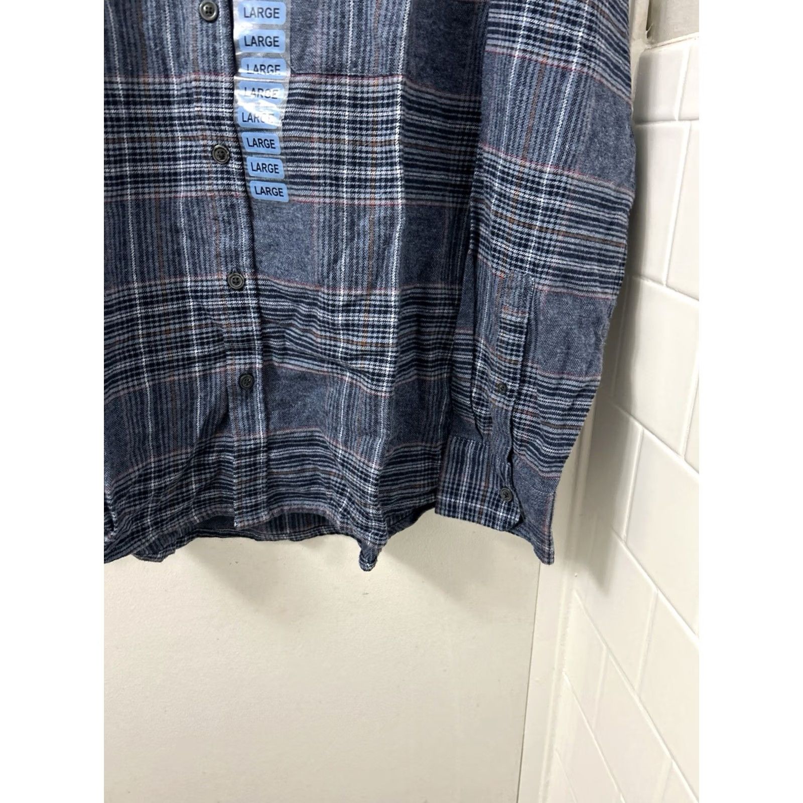 Eddie Bauer Eddie Bauer Bristol Flannel Shirt Mens L Blue Plaid Button-Down L/S NWT Size US L / EU 52-54 / 3 - 7 Thumbnail