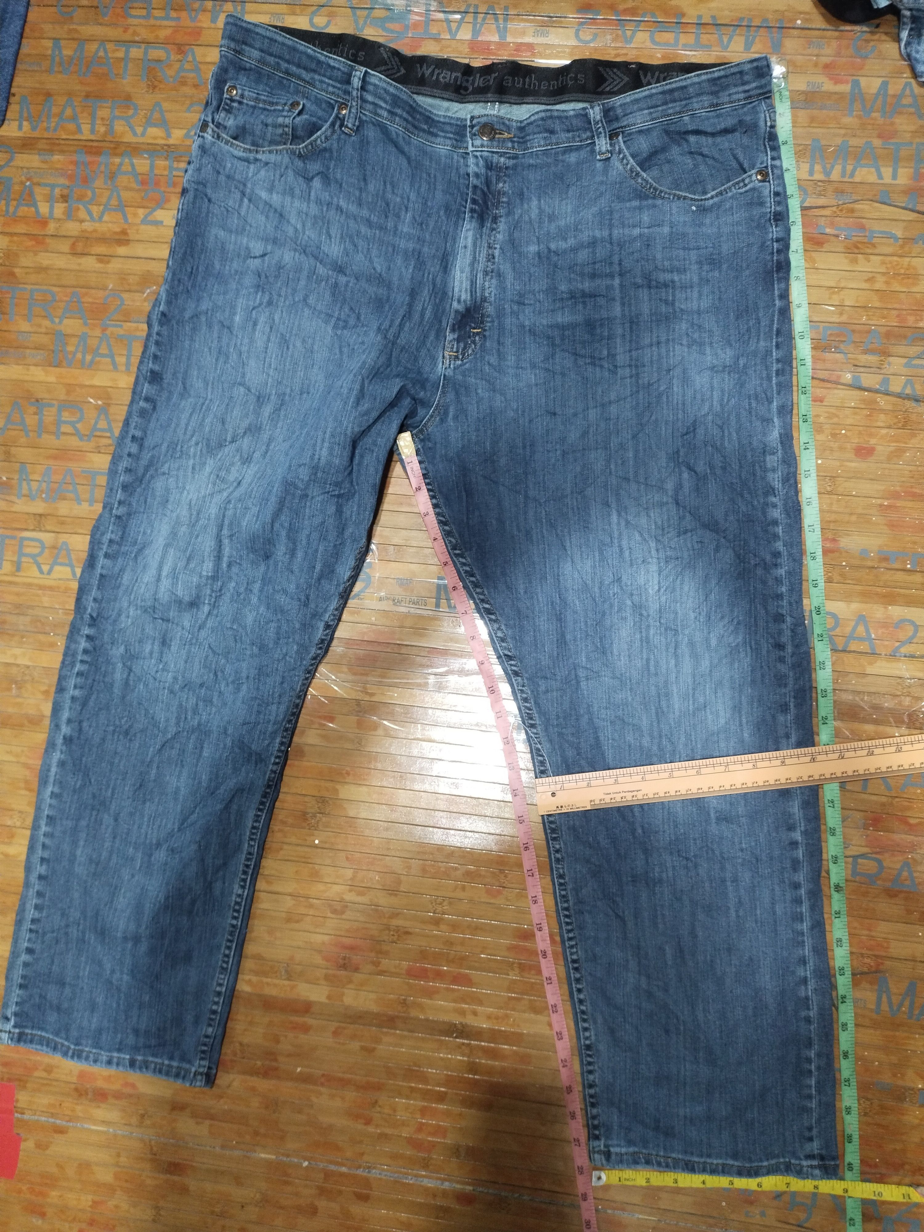 Vintage × Wrangler Jeans Wrangler authentics Est 1947 "Stretch" Sz 42" Size US 42 / EU 58 - 3 Thumbnail