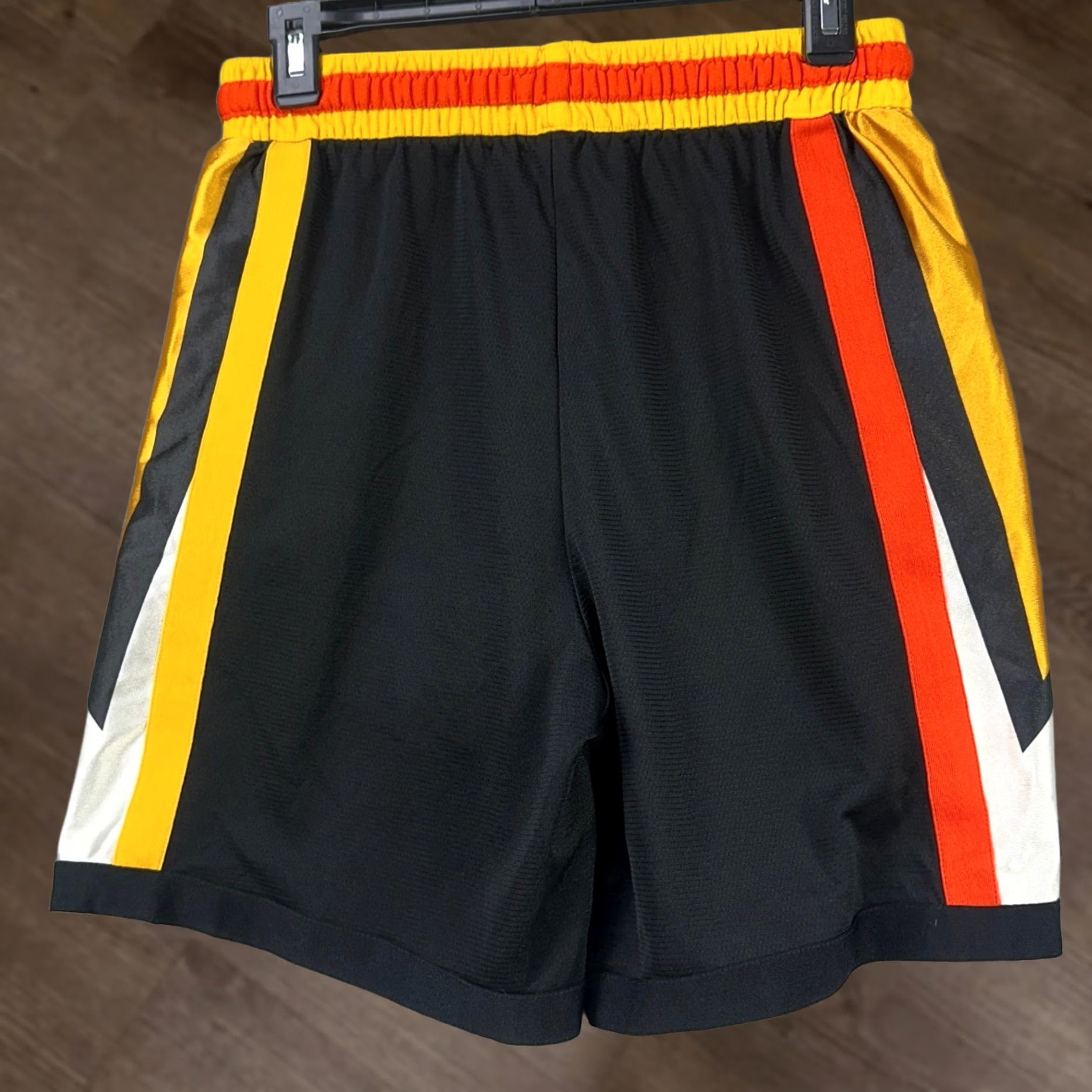 Nike Nike Dri-FIT Roswell Rayguns Mens Basketball Shorts Small Black Drawstring Logo Size US 29 - 1 Thumbnail