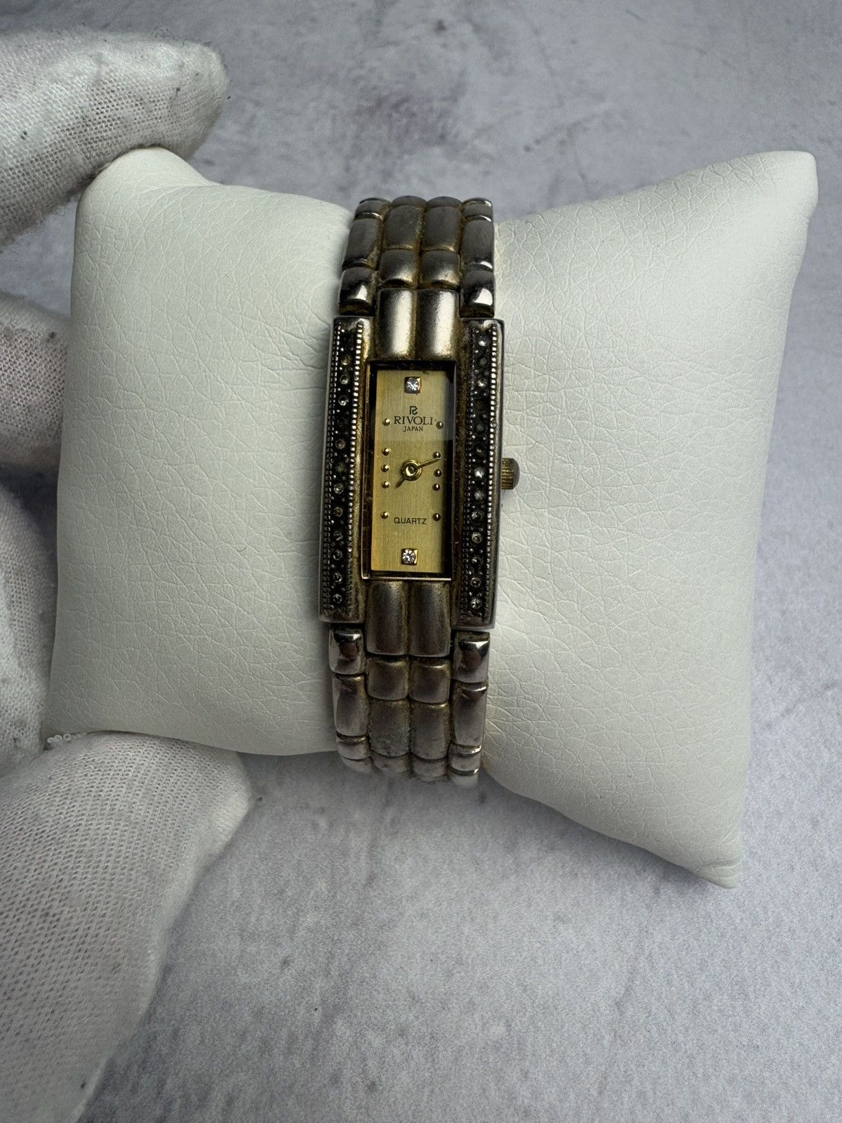 Japanese Brand × Vintage Rivoli Japanese Style Watch Vintage Size ONE SIZE - 1 Thumbnail