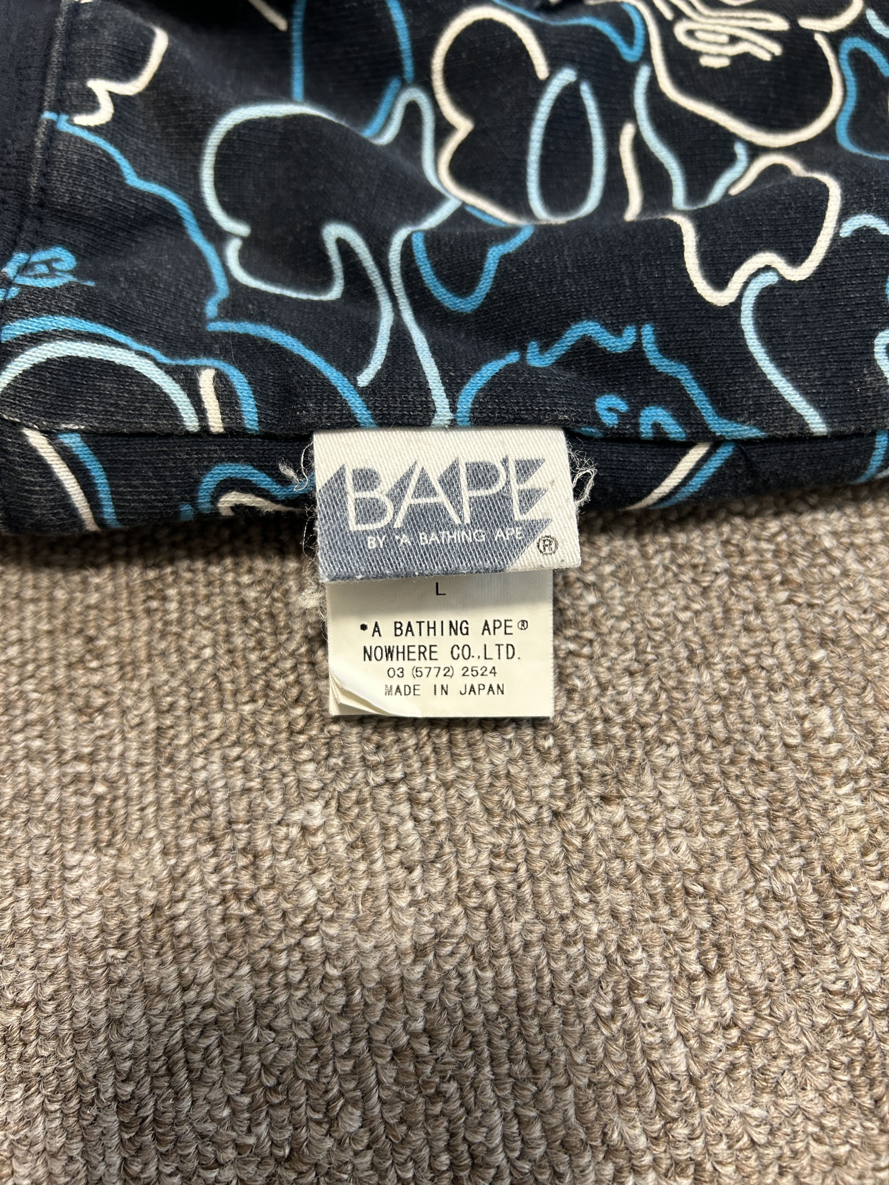 Bape Bape Neon Camo Reversible 1st camo Logo Zip Hoodie Size US L / EU 52-54 / 3 - 11 Thumbnail
