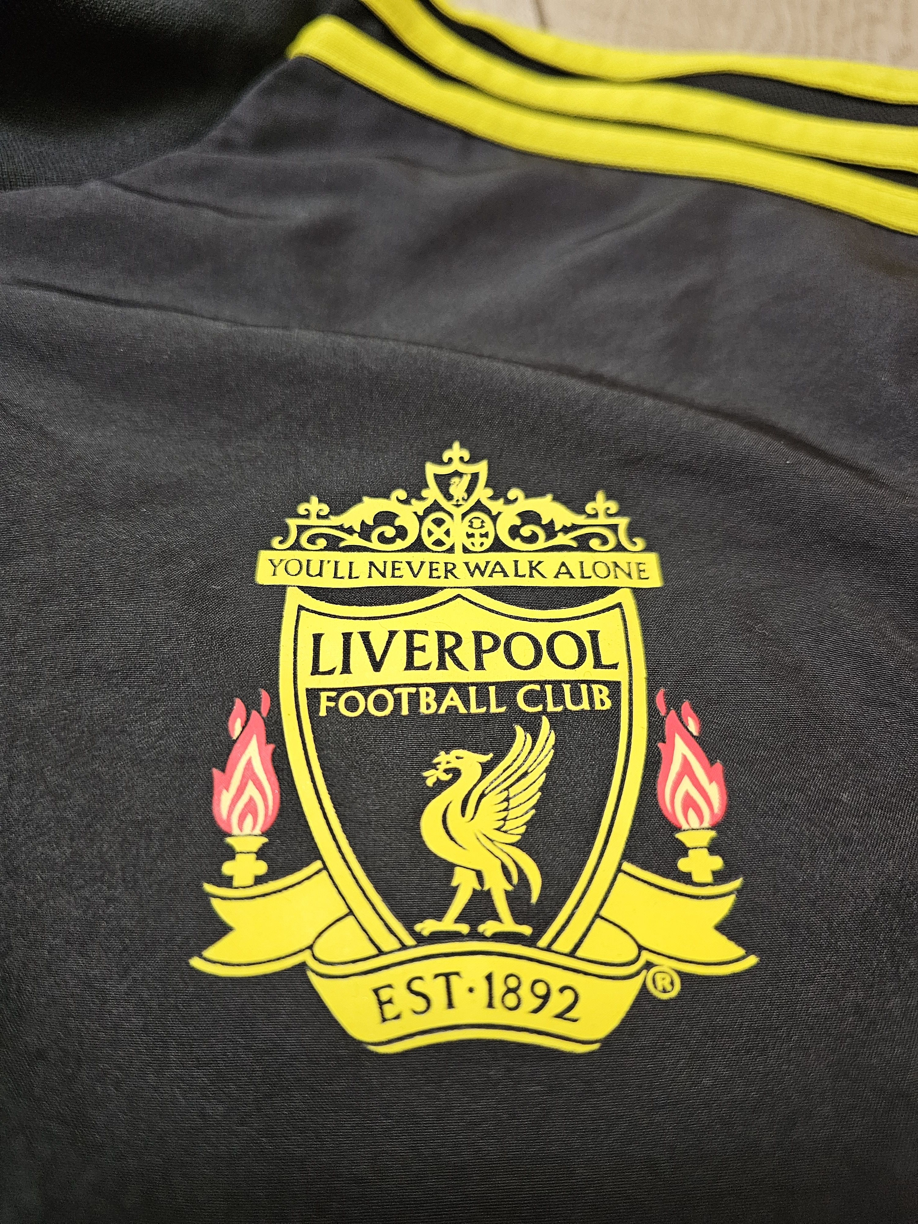 Adidas LIVERPOOL 2010 2011 FOOTBALL JACKET SOCCER TRAINING JACKET Size US XL / EU 56 / 4 - 4 Thumbnail