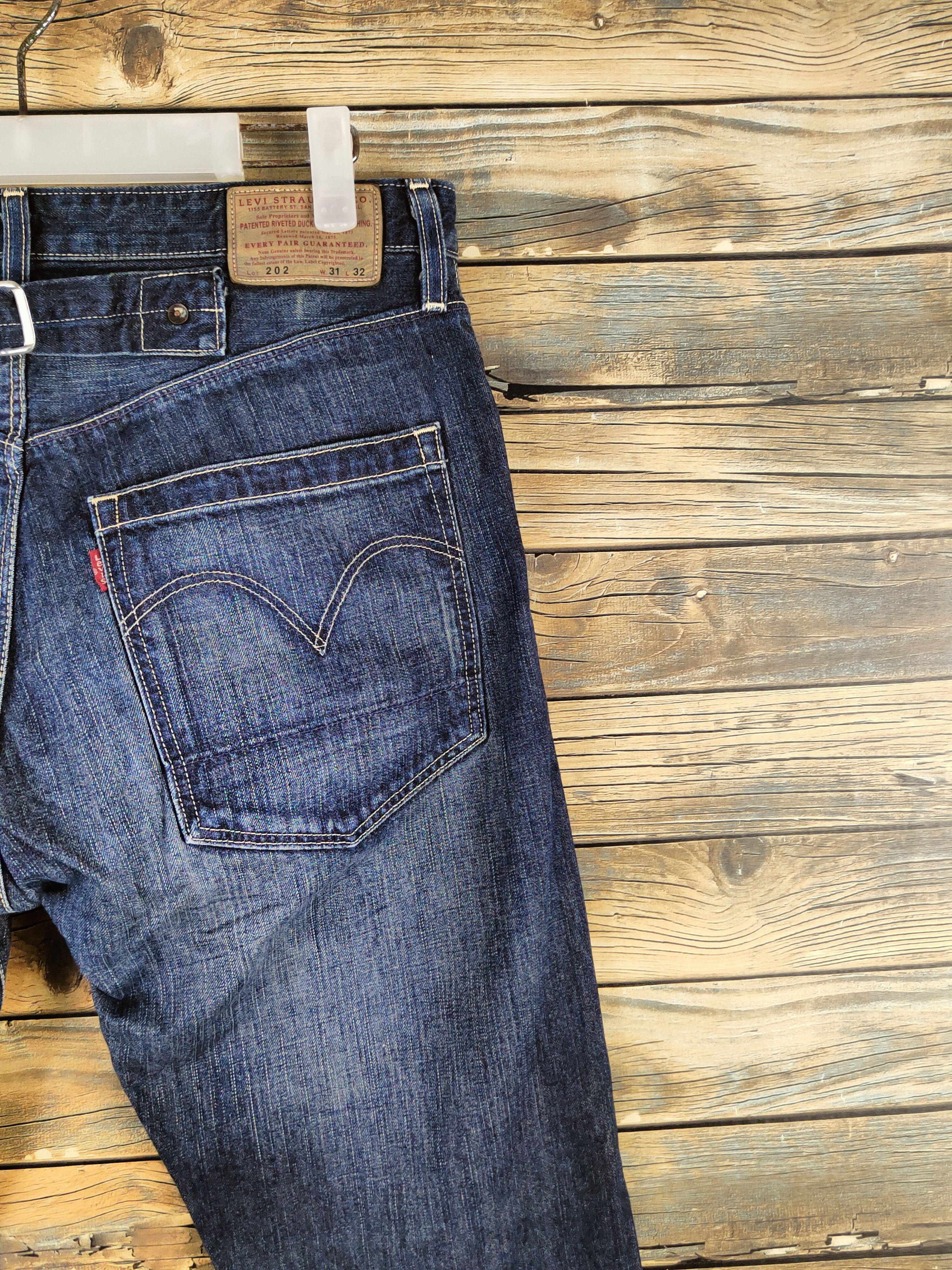 Levi's Levi's Dark Blue Distressed Ripped Jeans #S2839 Size US 31 - 11 Thumbnail