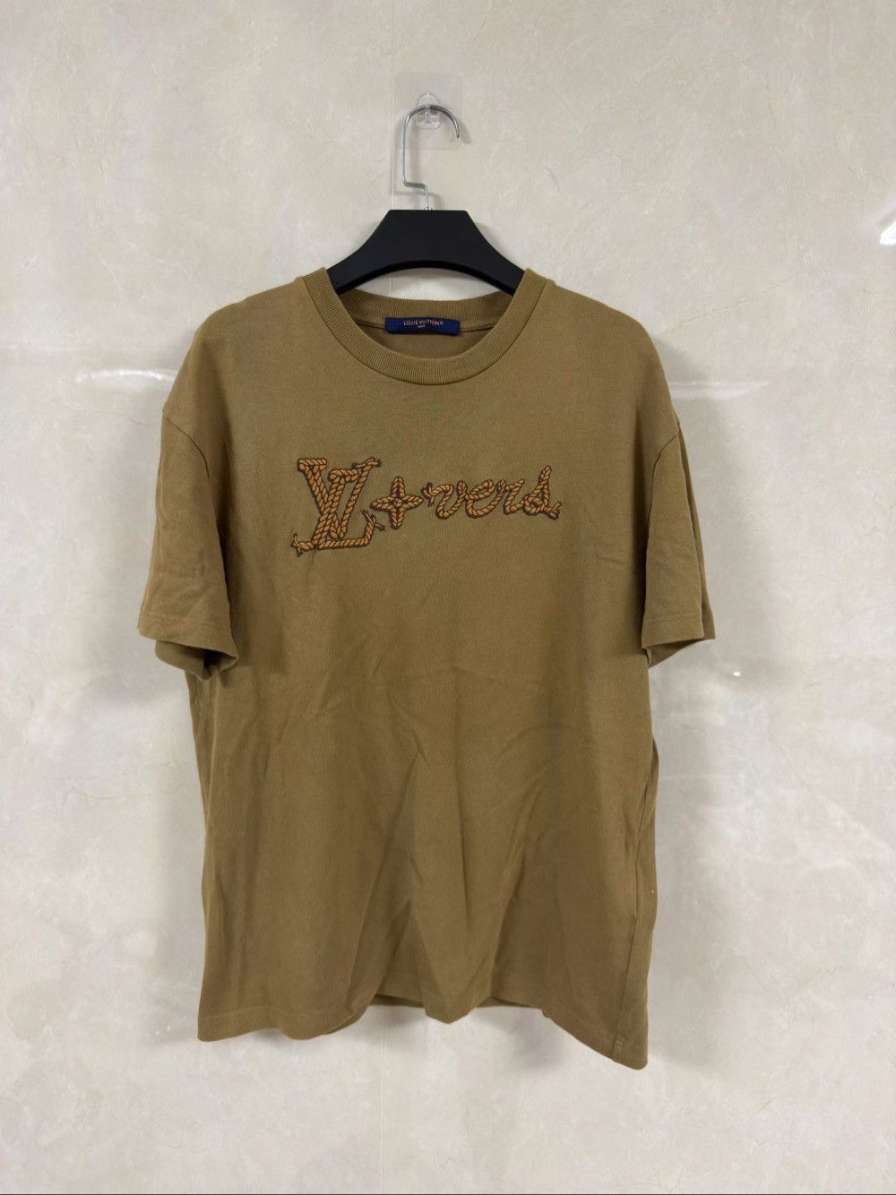 Louis Vuitton Louis Vuitton Lovers Embroidered T-Shirt Size S Size US S / EU 44-46 / 1 - 1 Thumbnail