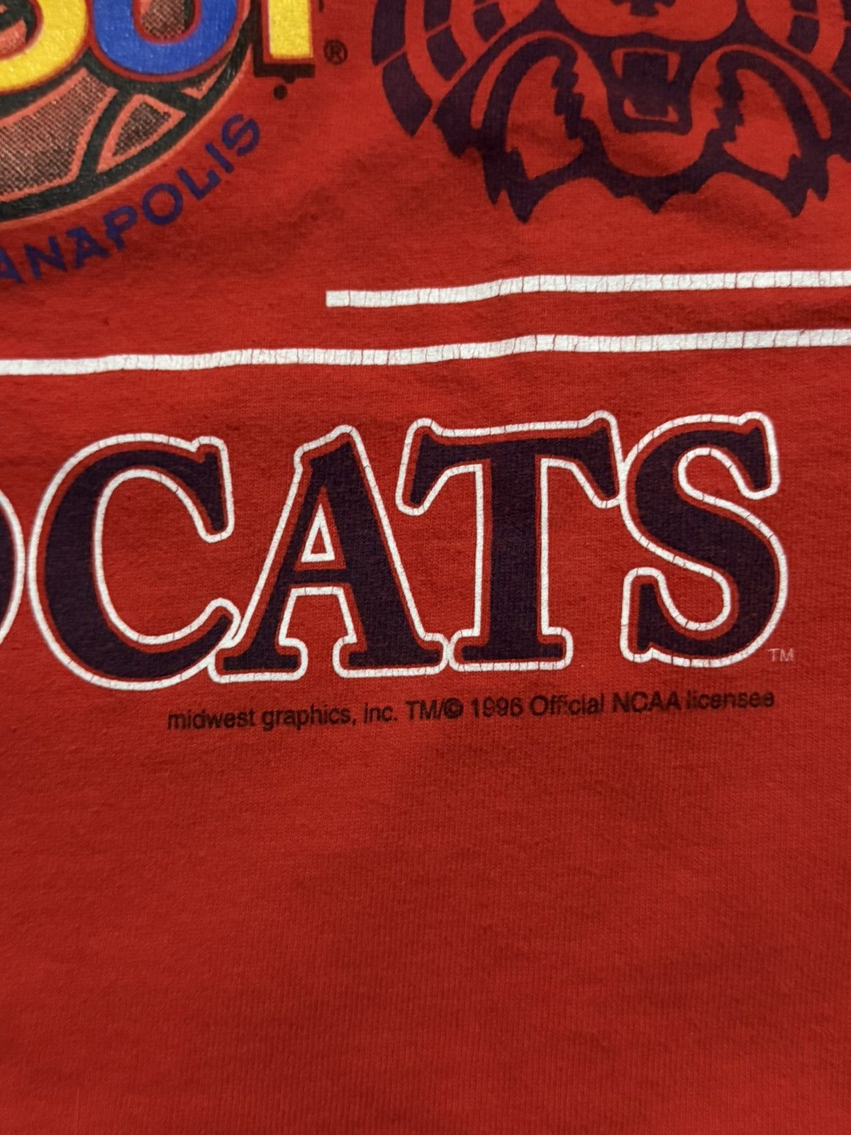 Vintage **VINTAGE** University of Arizona 1997 Final Four T Shirt Size US L / EU 52-54 / 3 - 4 Thumbnail